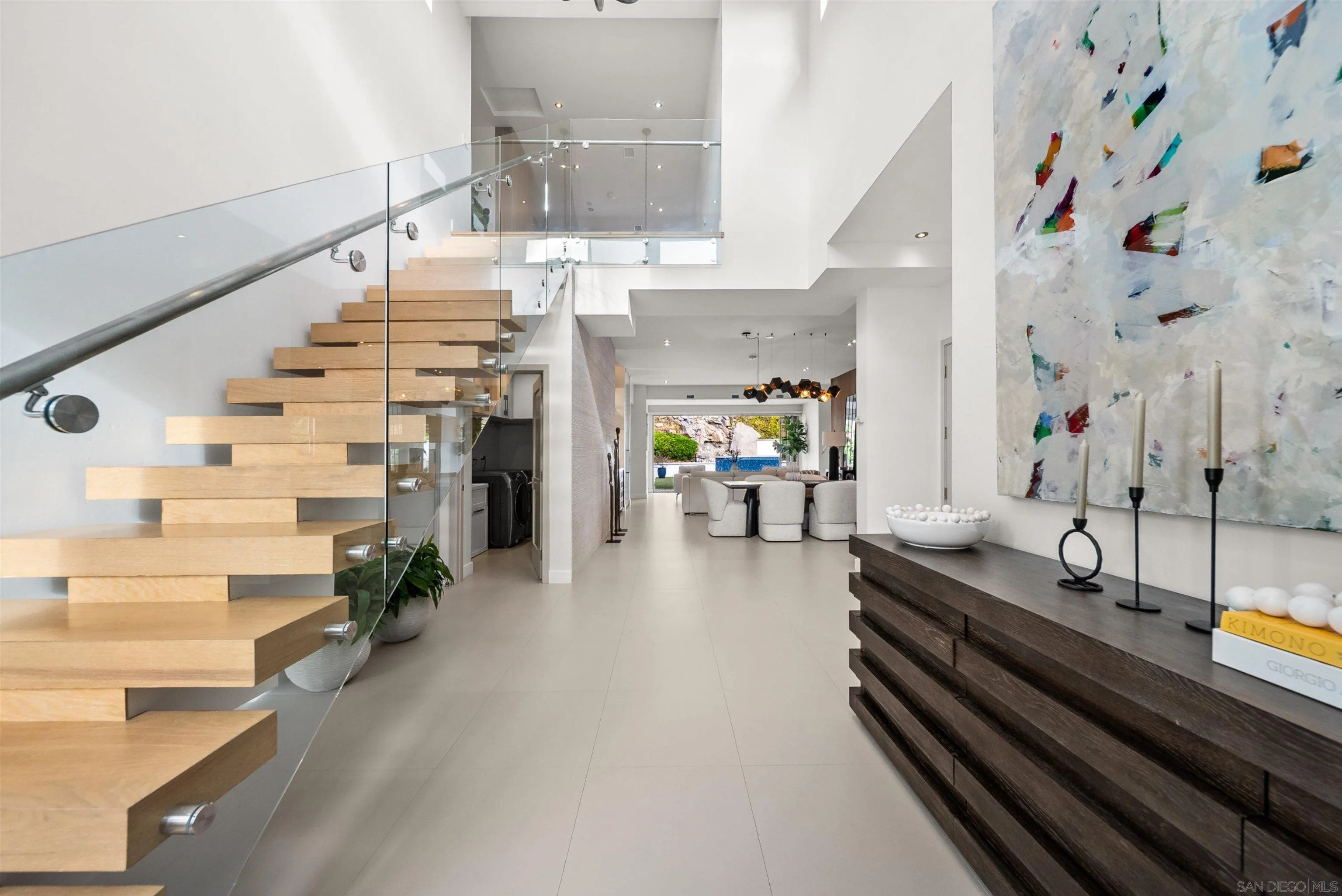 https://cdn.realtyfeed.com/cdn/127/260020160/911f49f6ab015e16e0c77cad803b6bbc.webp