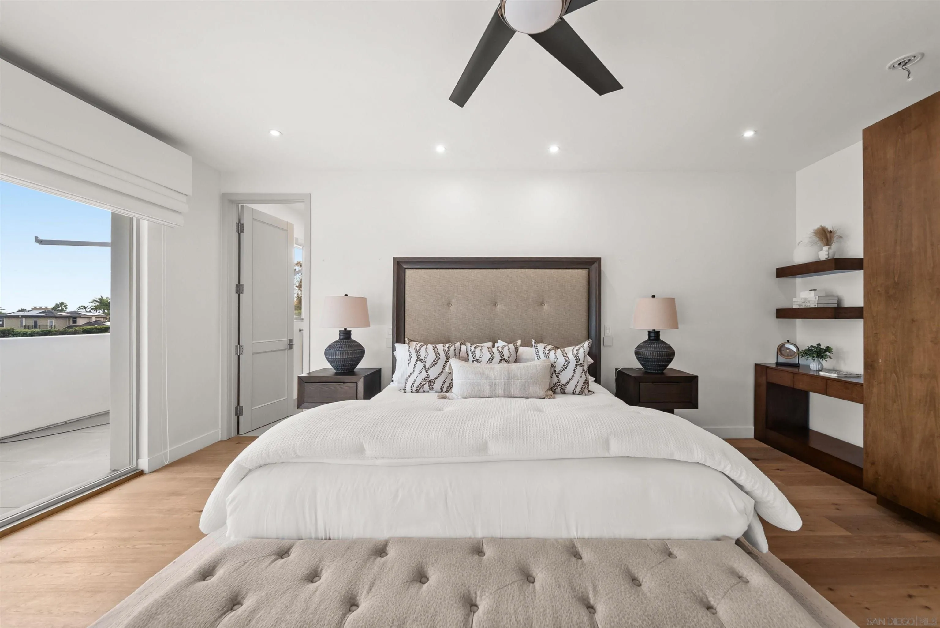 https://cdn.realtyfeed.com/cdn/127/260020160/fdd526c4f40856ecf3cccdc43c99e812.webp