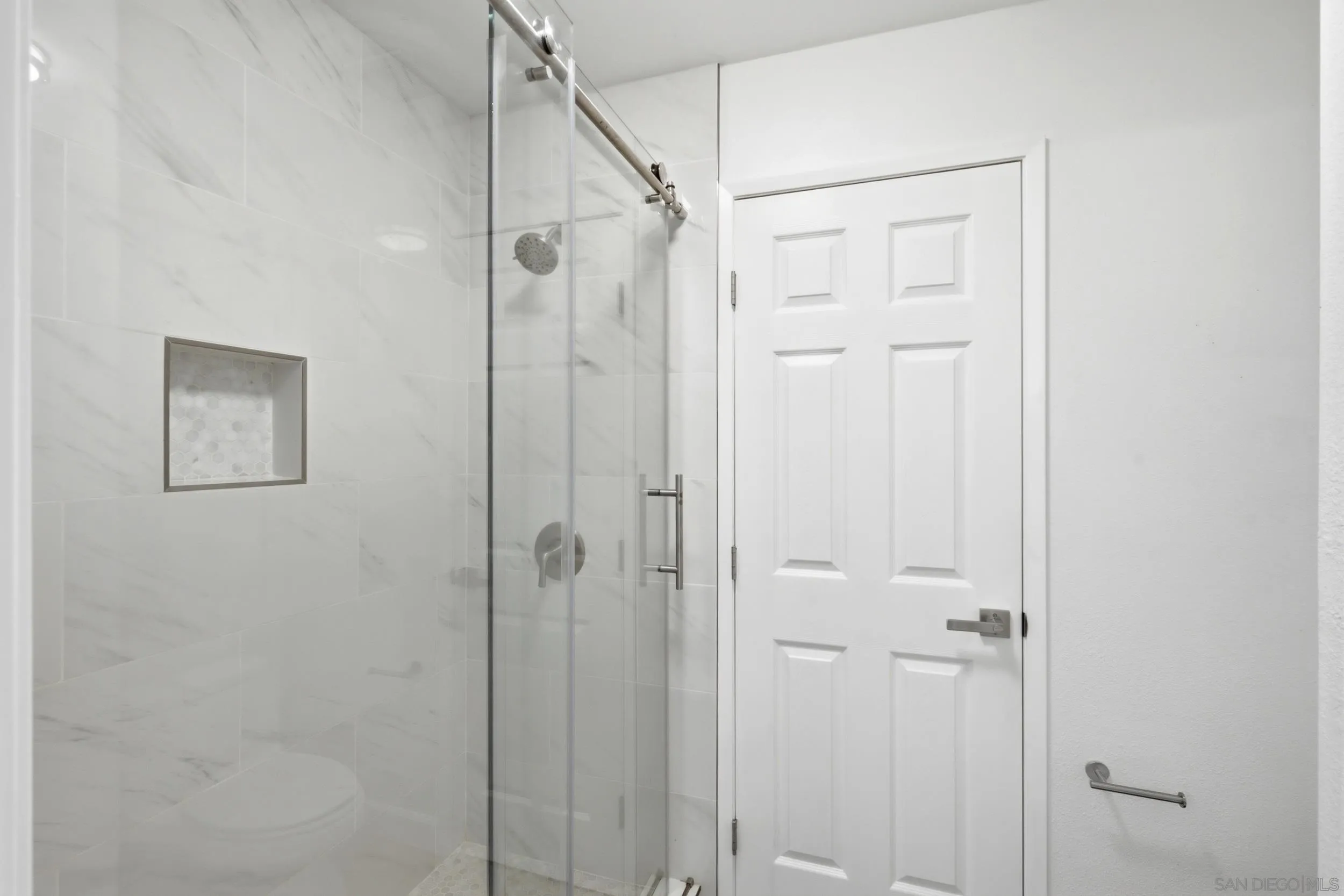 Photo #19: 260020161 Listing: Photo #19