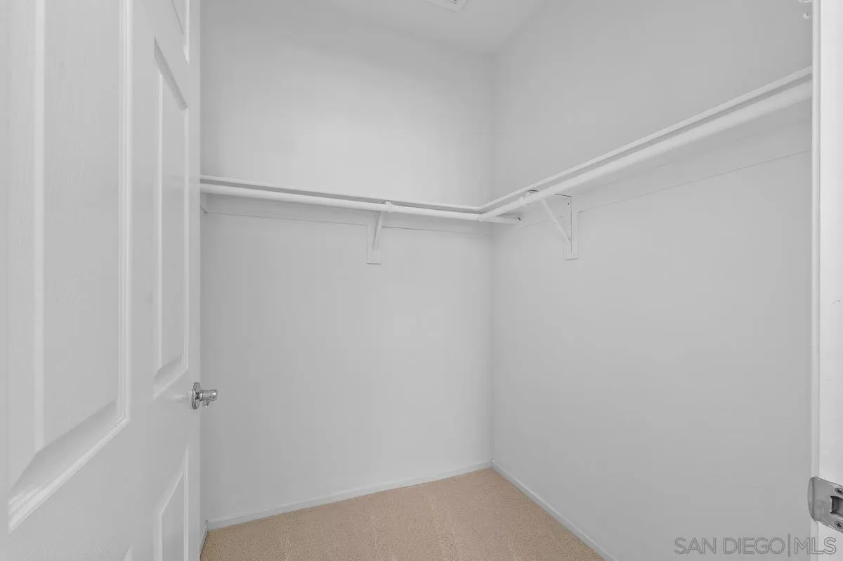 Photo #15: 260020162 Listing: Photo #15