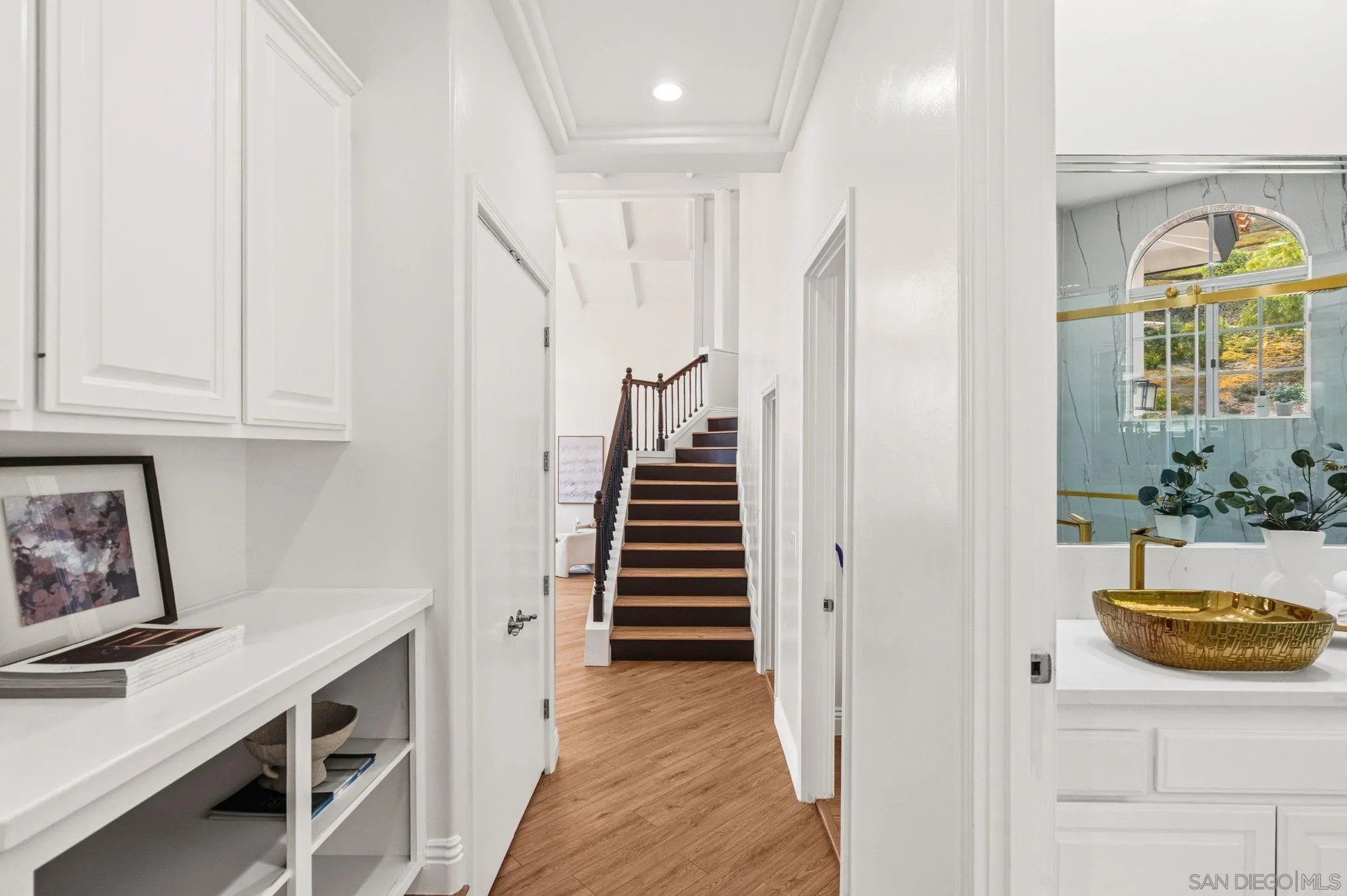 https://cdn.realtyfeed.com/cdn/127/260020165/5878d7ff7652ba345d515c081626df1e.webp