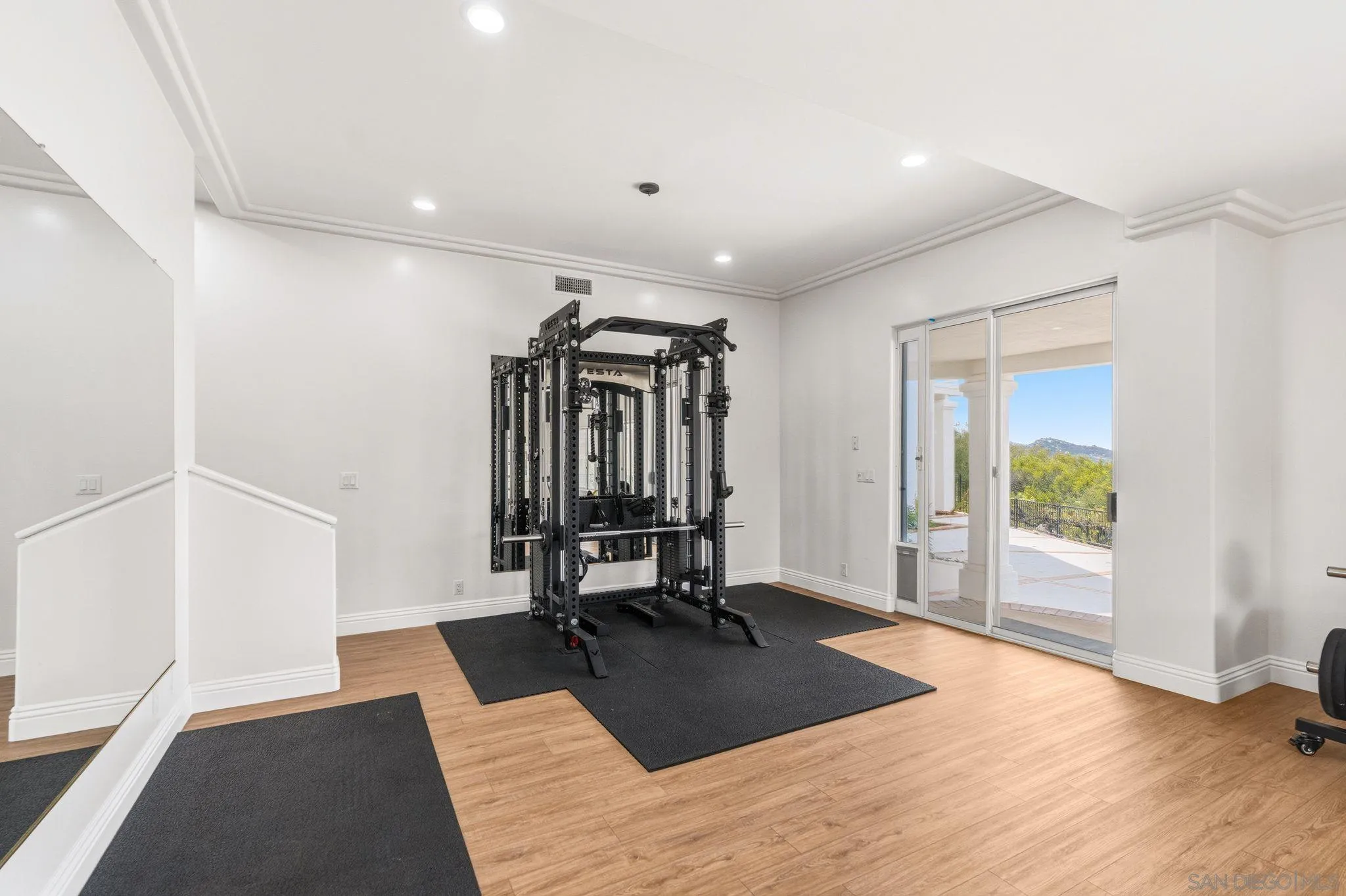 https://cdn.realtyfeed.com/cdn/127/260020165/74a083eb4f47f2ea6876e9c60b26aaf6.webp