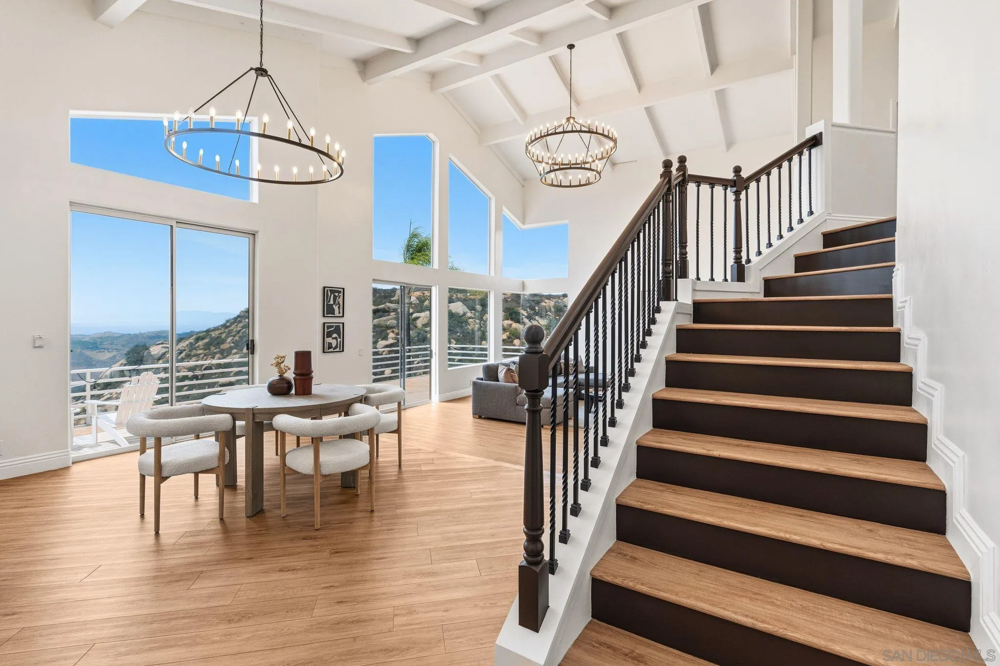 https://cdn.realtyfeed.com/cdn/127/260020165/8302660ac0a30ec8be0c1377335a24ed.webp