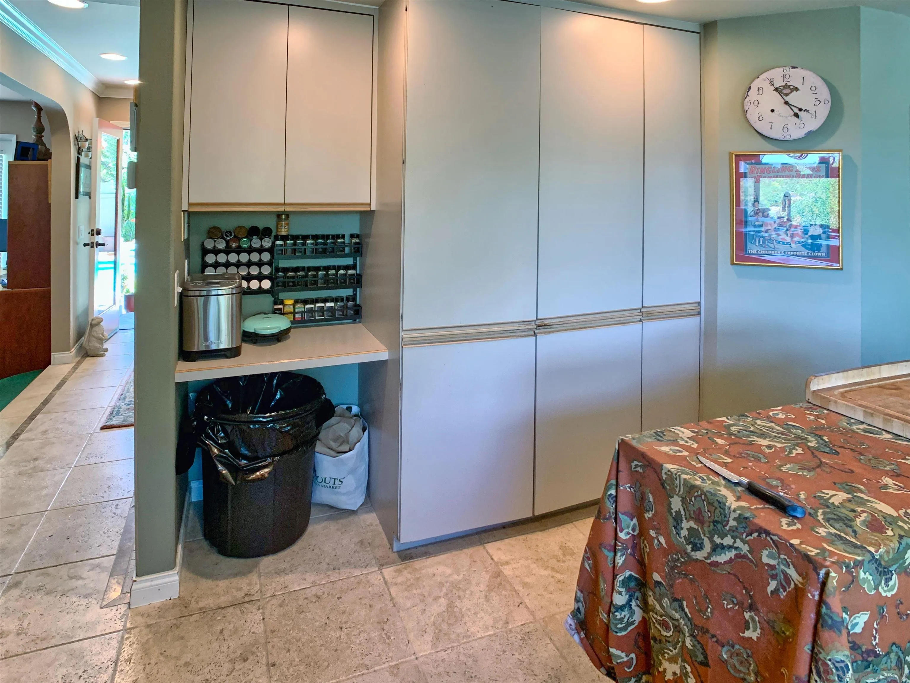 https://cdn.realtyfeed.com/cdn/127/260020166/1ee6b6a5a9e38c0658975ac001097c97.webp