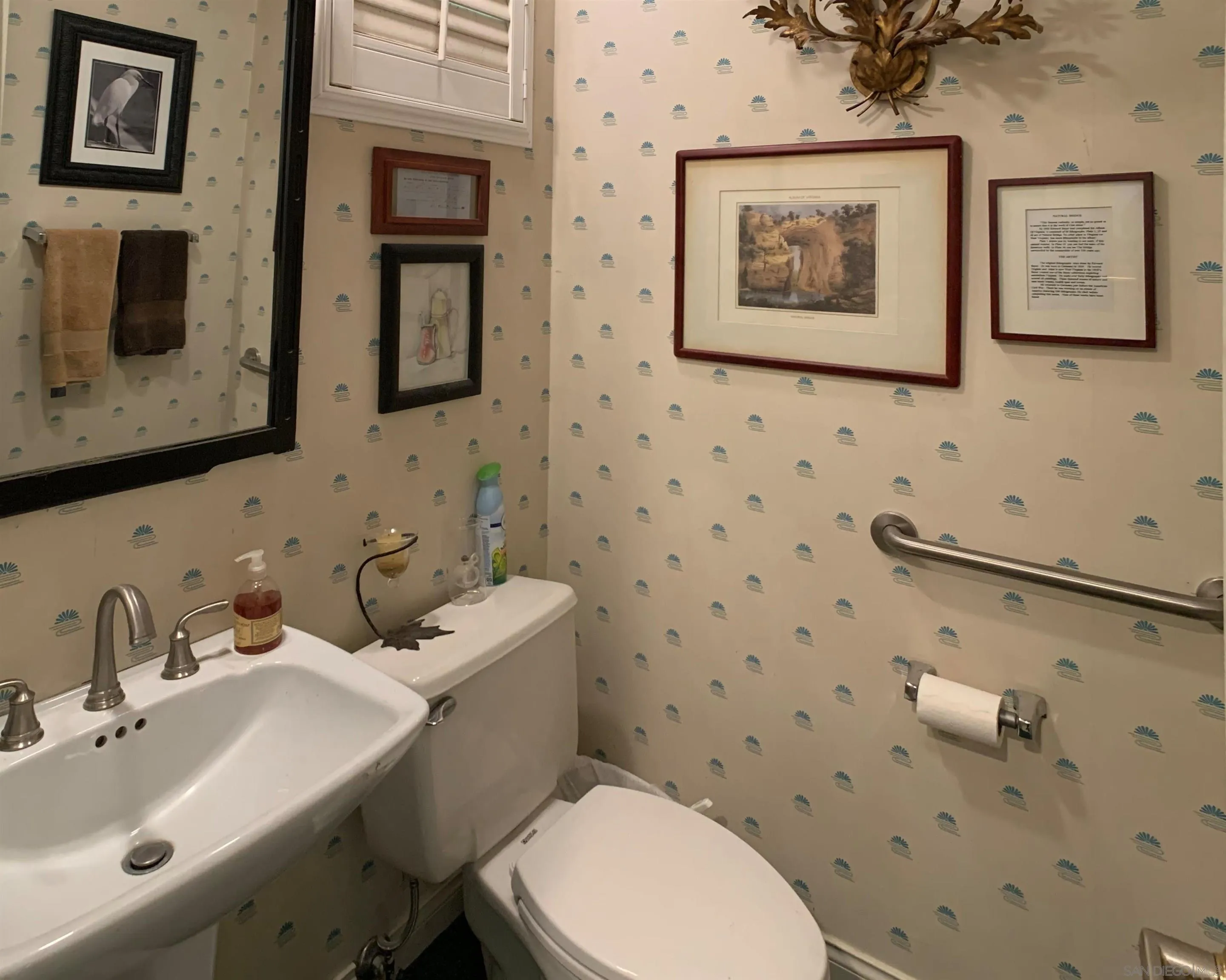 https://cdn.realtyfeed.com/cdn/127/260020166/201ce9512c825fe86ecfe4b550349fe8.webp
