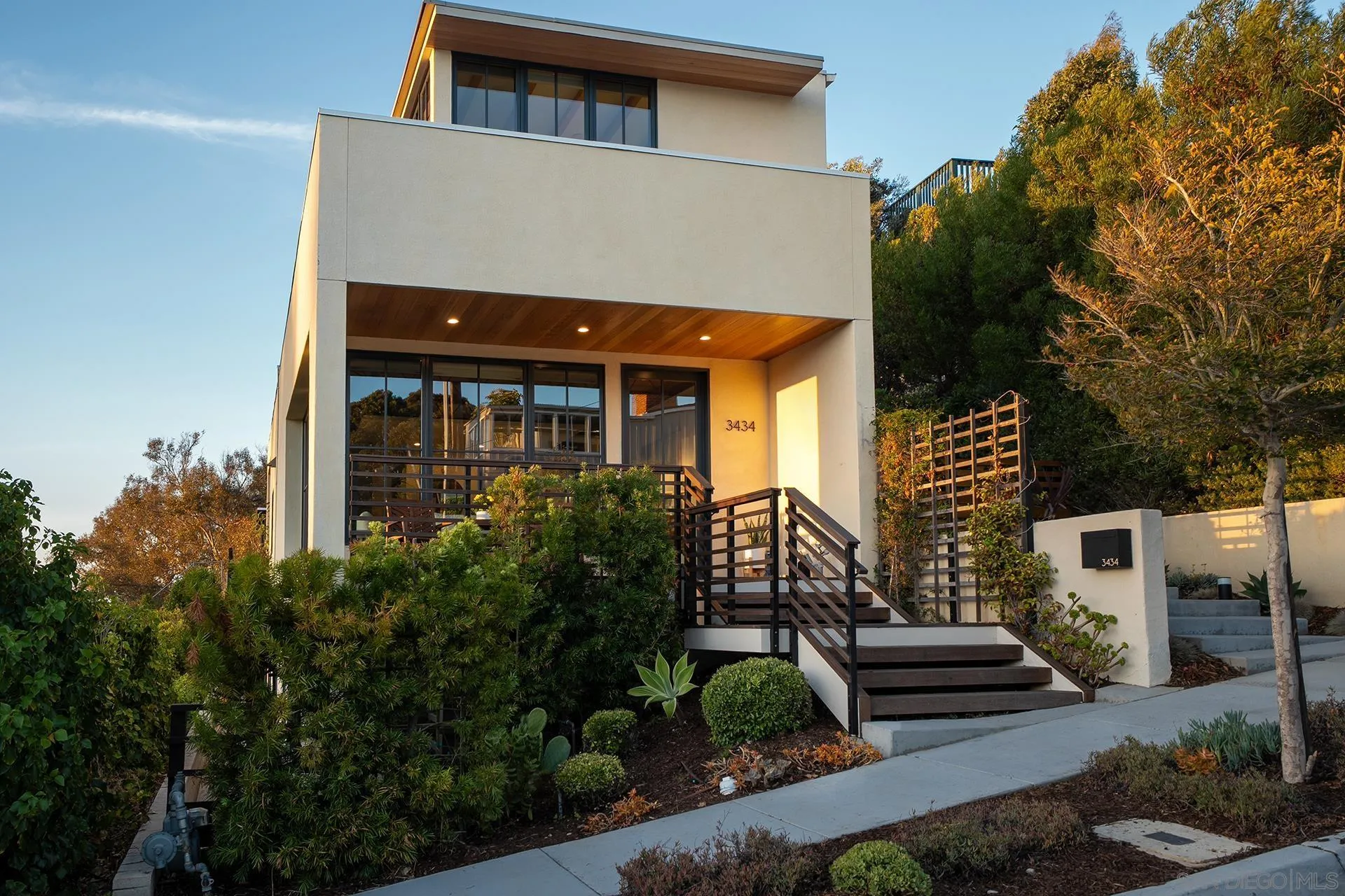 3434 Jennings St, San Diego, CA 92106 - Photo 2 of 38, San Diego, CA