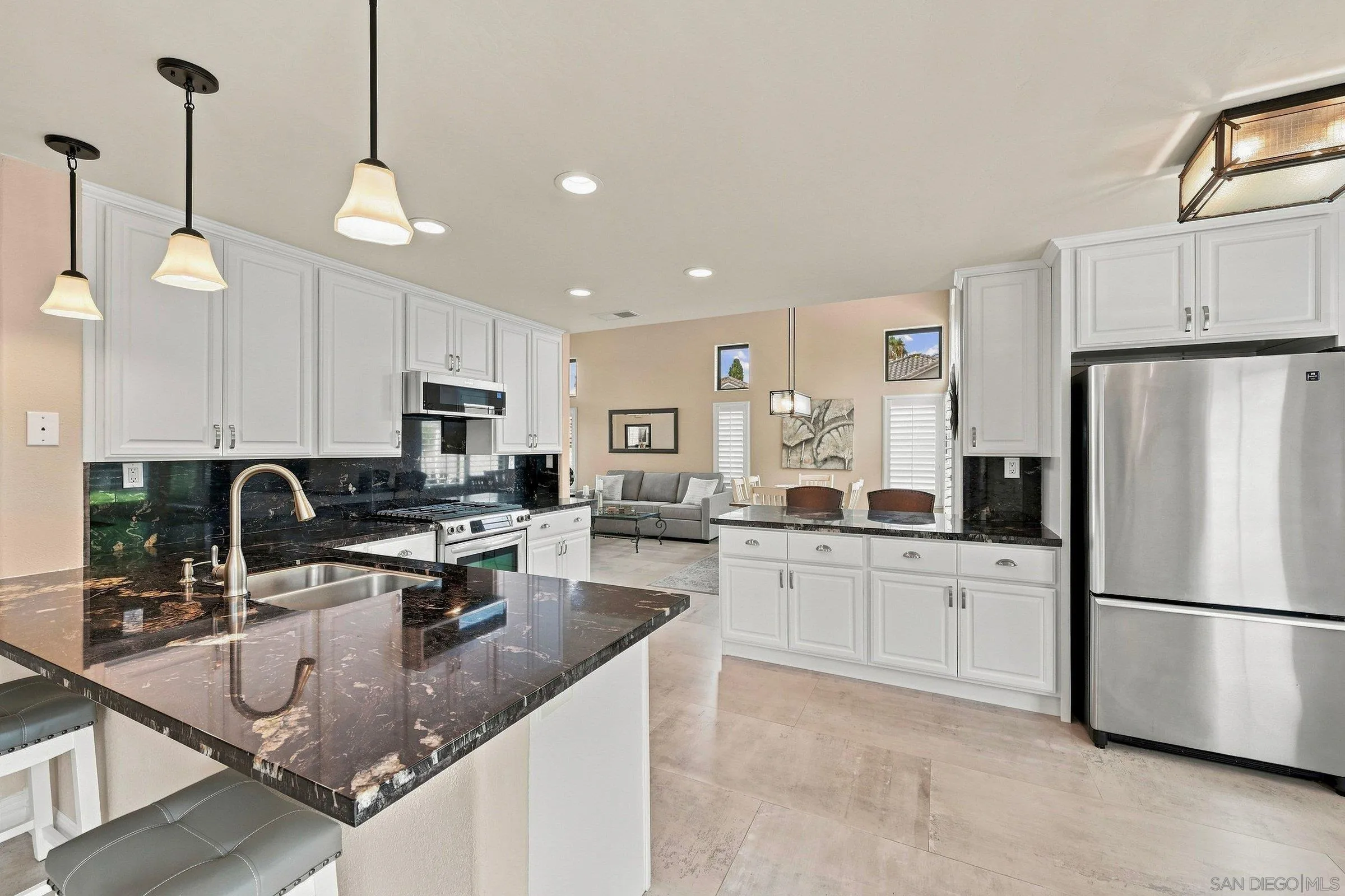 4504 Corte Dulce, Oceanside, CA 92056 - Photo 5 of 40, Oceanside, CA