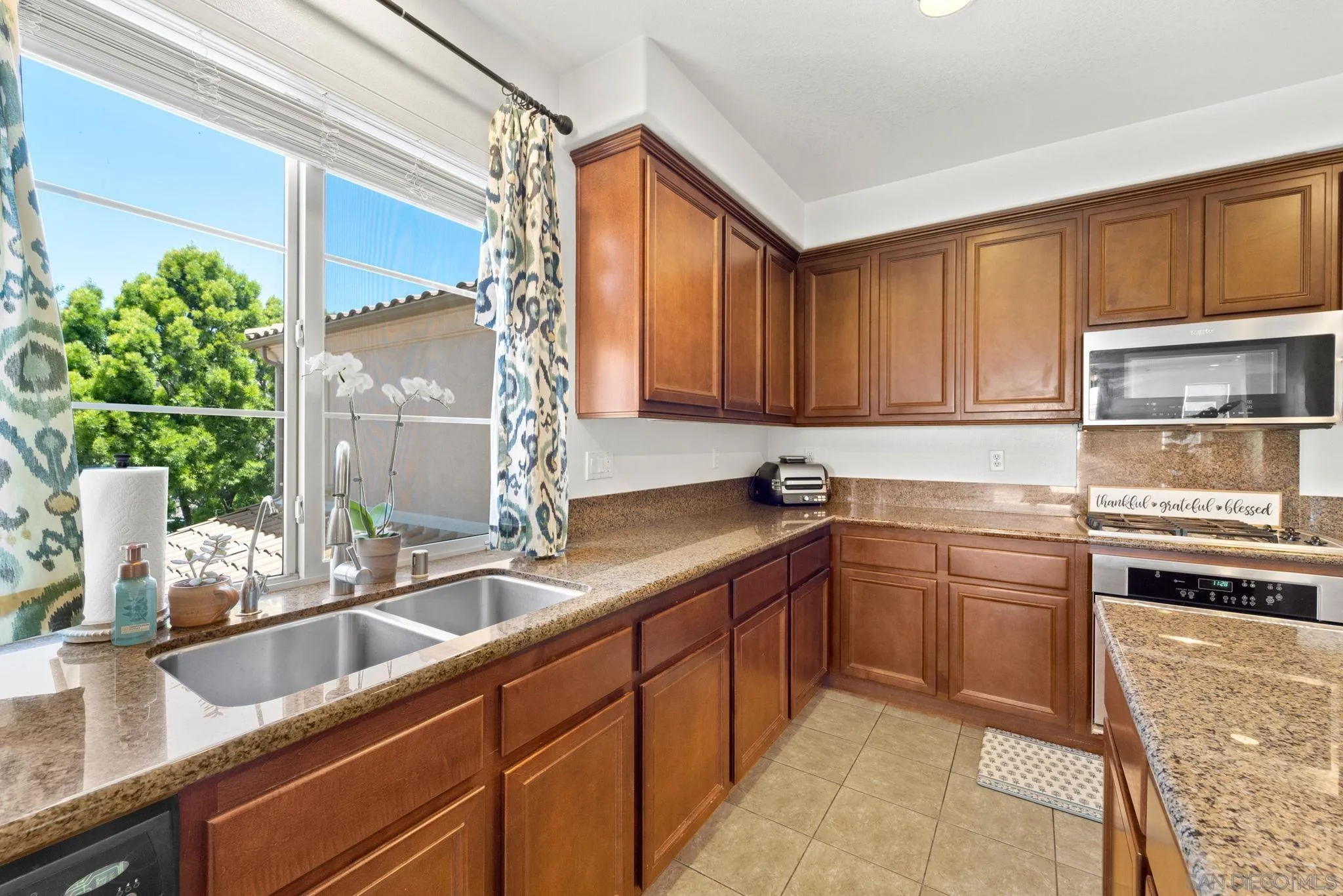 Featured listings