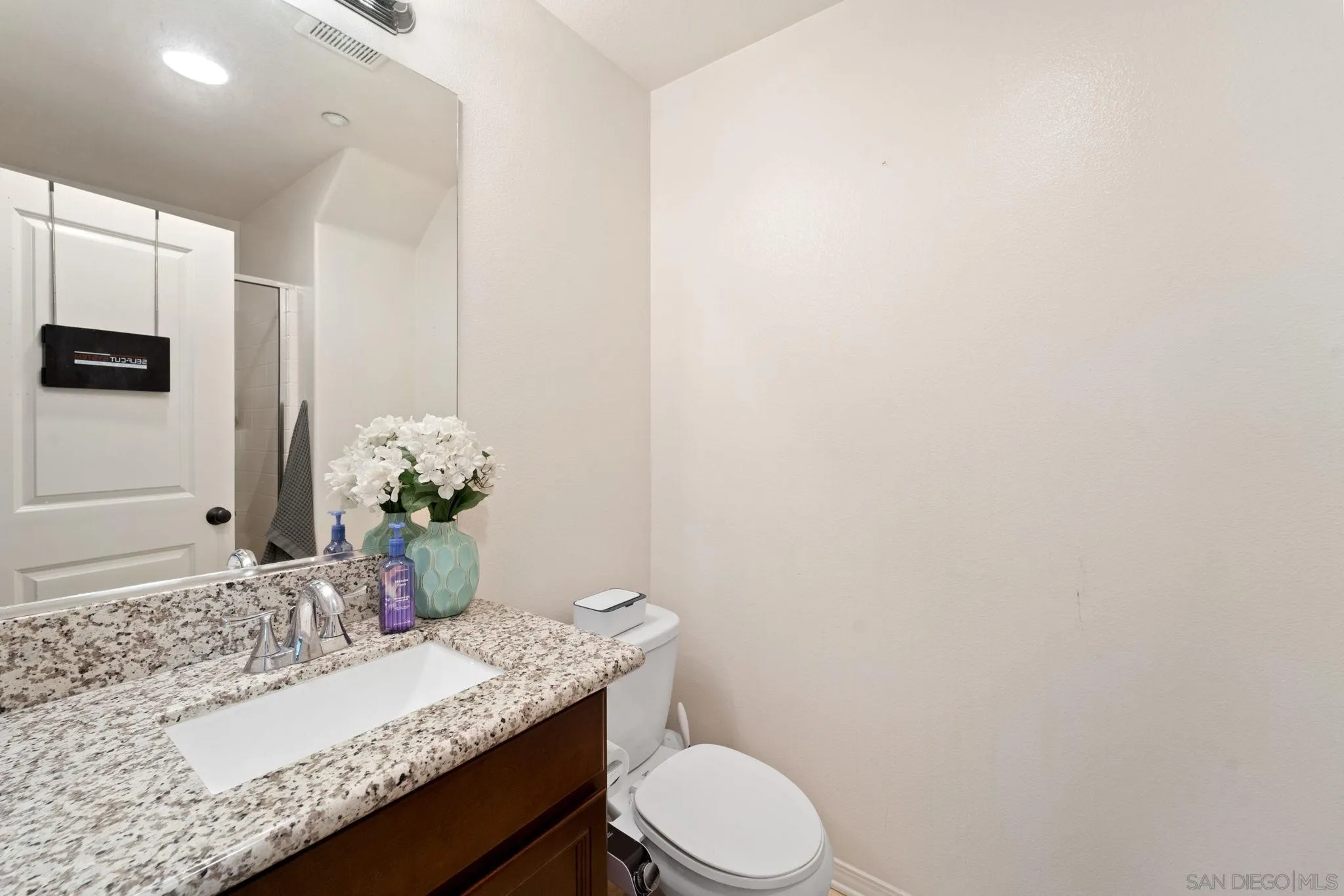 Photo #27: 260020175 Listing: Photo #27