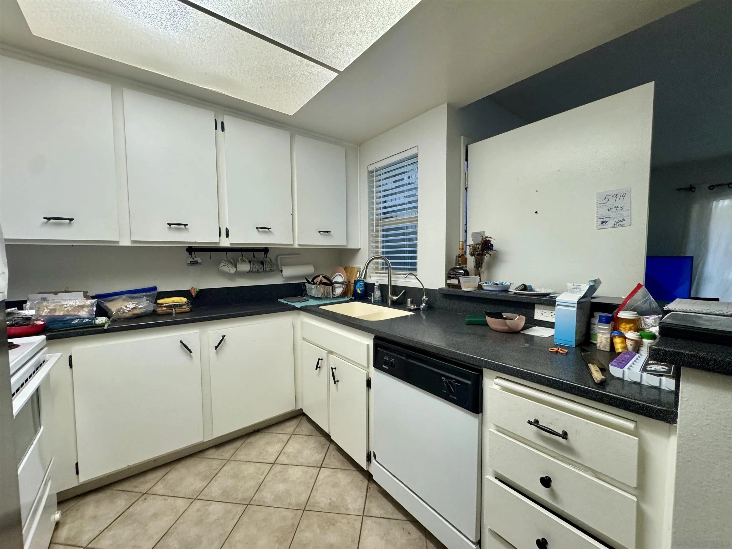 Photo #8: 260020176 Listing: Photo #8