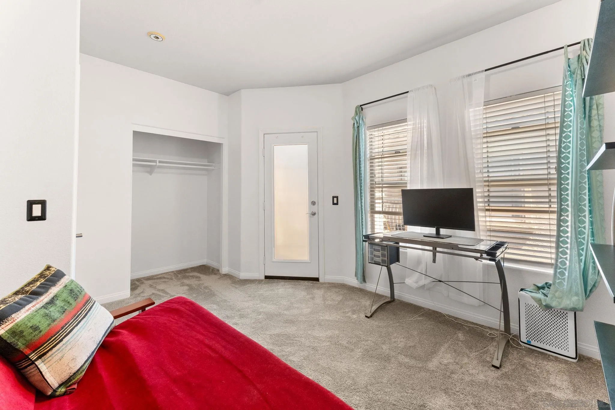 Photo #17: 260020181 Listing: Photo #17