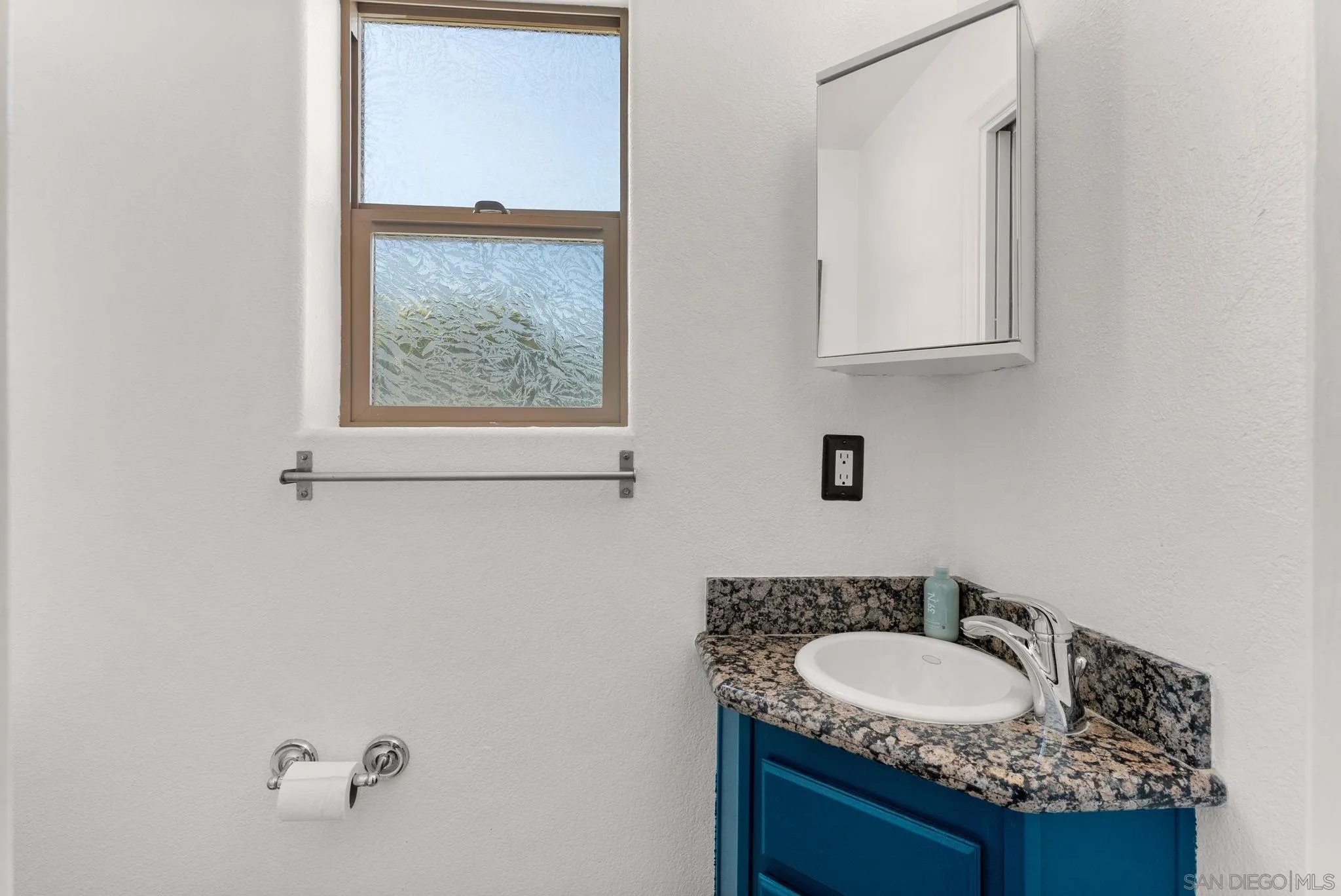 Photo #24: 260020181 Listing: Photo #24