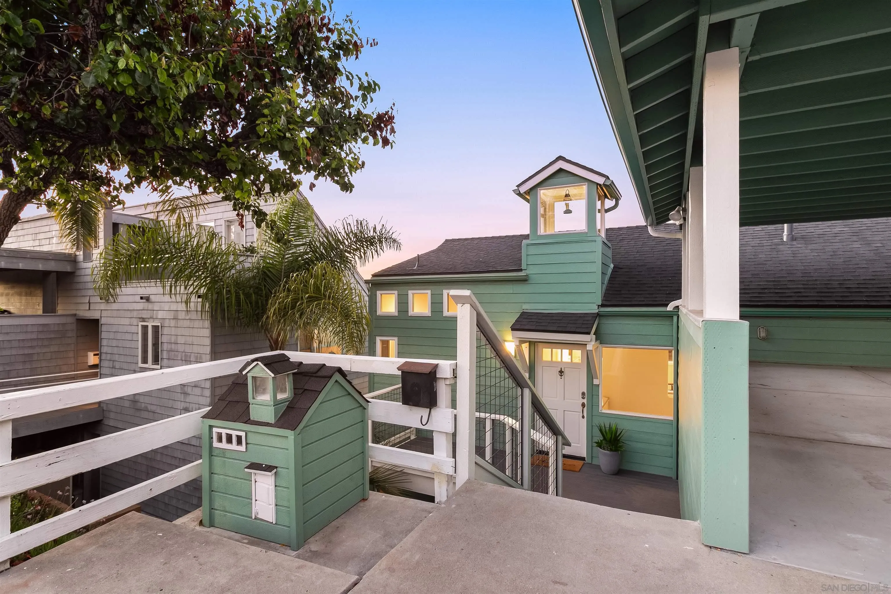 1084 Johnson Ave, San Diego, CA 92103 - Photo 5 of 58, San Diego, CA