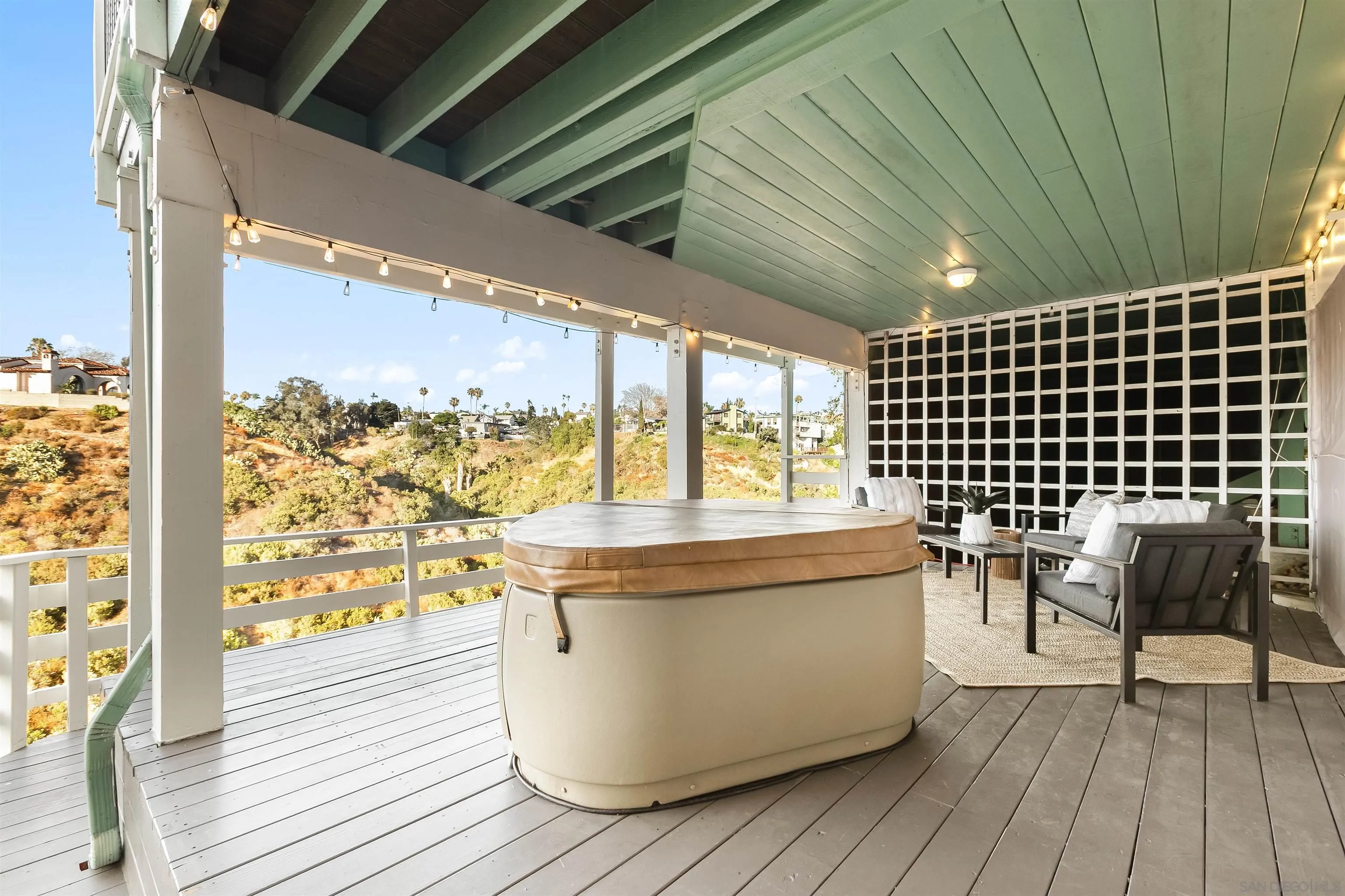 https://cdn.realtyfeed.com/cdn/127/260020182/9284e35d8e4ac14004c813169f50a585.webp
