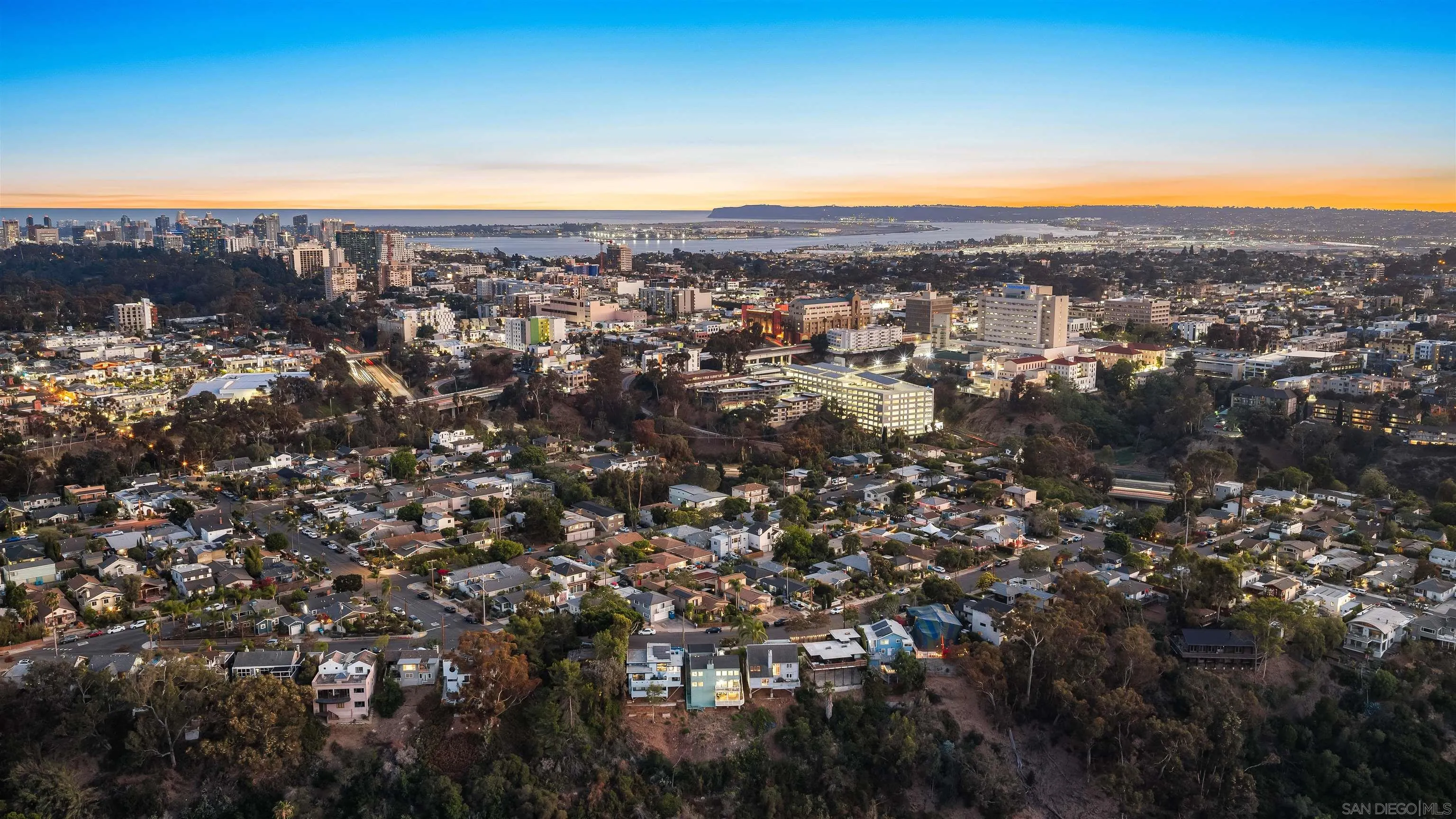 https://cdn.realtyfeed.com/cdn/127/260020182/bc1f50001902c60c40332a006b1f7bbf.webp