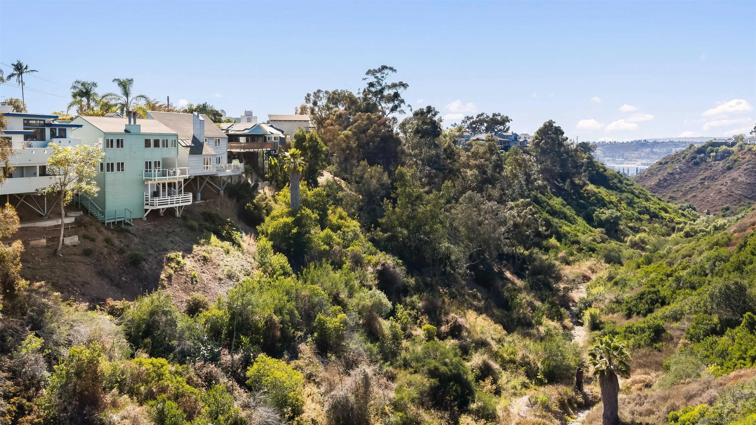 https://cdn.realtyfeed.com/cdn/127/260020182/ca7b6e55fd04b99f1056c73861f46cc0.webp