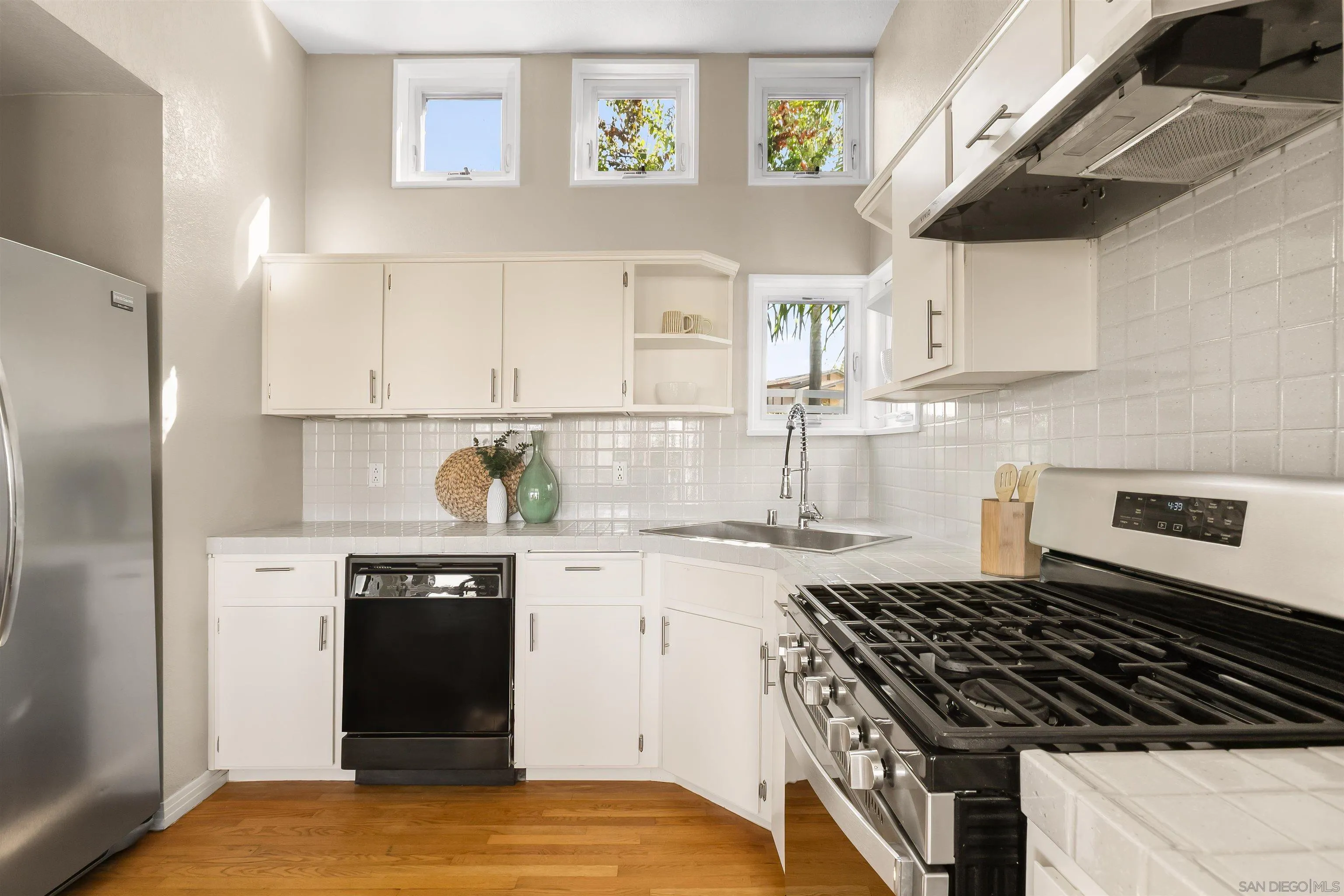 https://cdn.realtyfeed.com/cdn/127/260020182/f3cecd89512909d8f4dc271e2df473e0.webp
