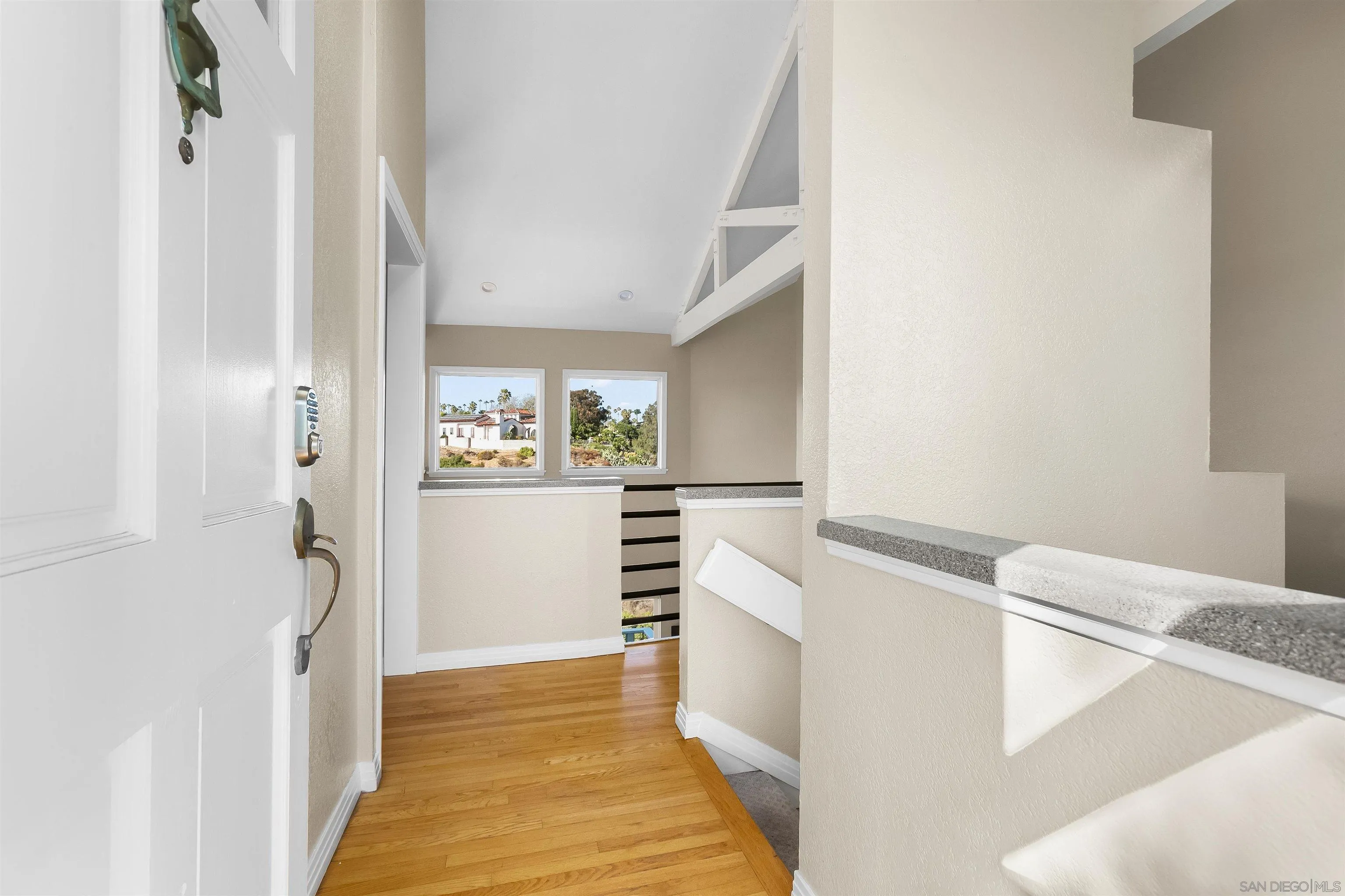 https://cdn.realtyfeed.com/cdn/127/260020182/f3e76facfb4657087b89f45c85207b32.webp