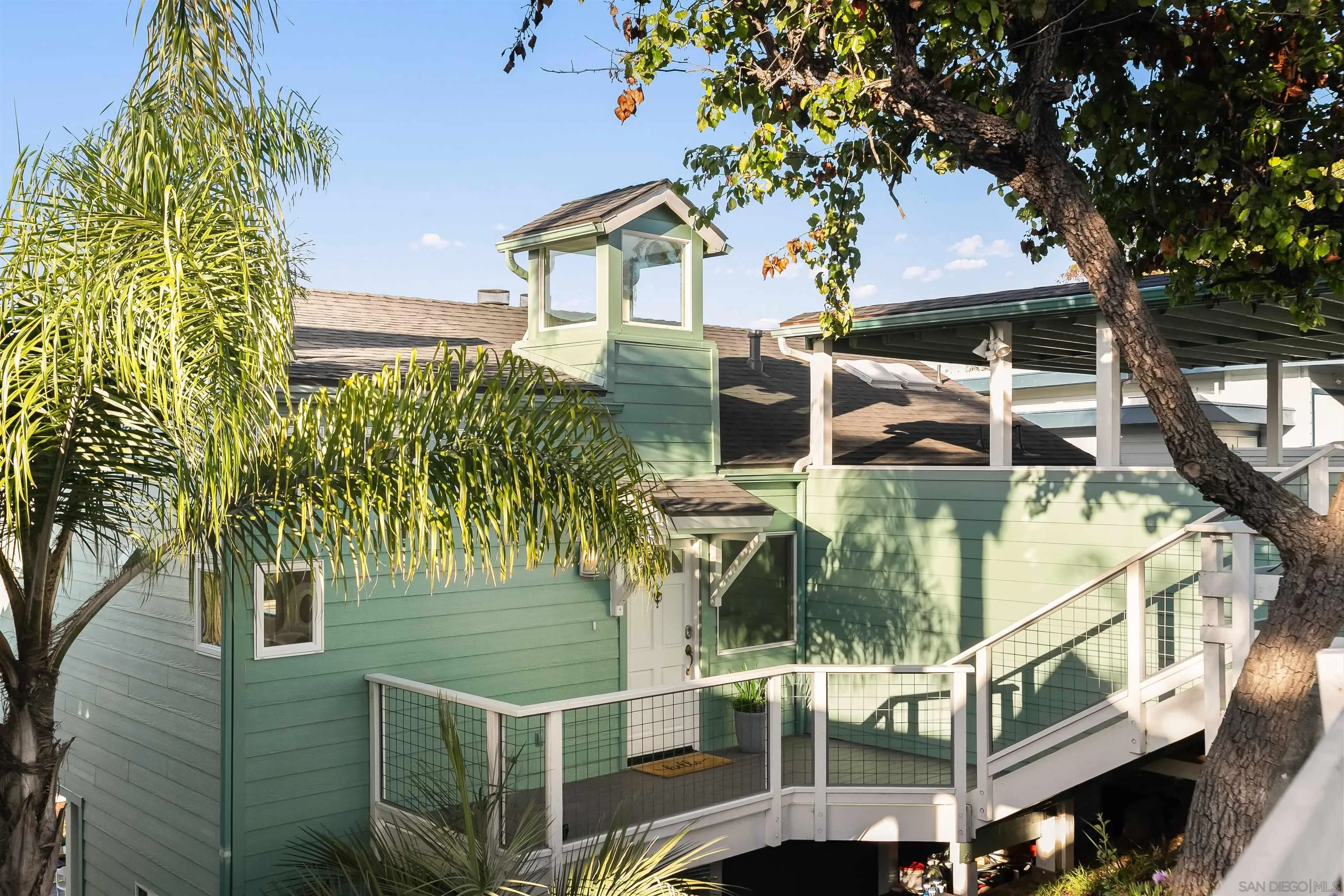 https://cdn.realtyfeed.com/cdn/127/260020182/fa32a0132d022209a4e8d3bbc567f2b1.webp