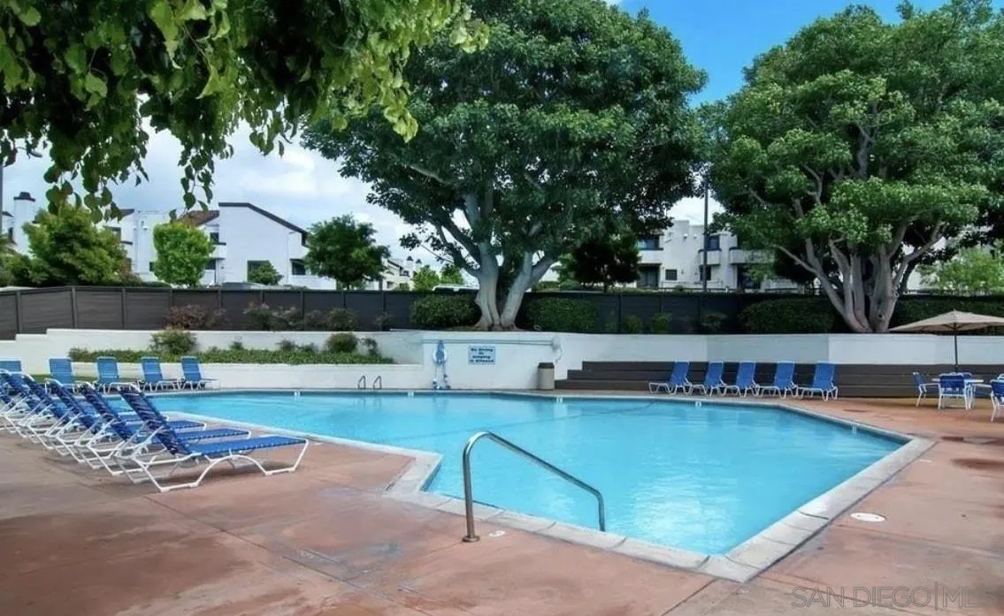 https://cdn.realtyfeed.com/cdn/127/260020184/0988161e1215994b3e861cb6a5b971e0.webp