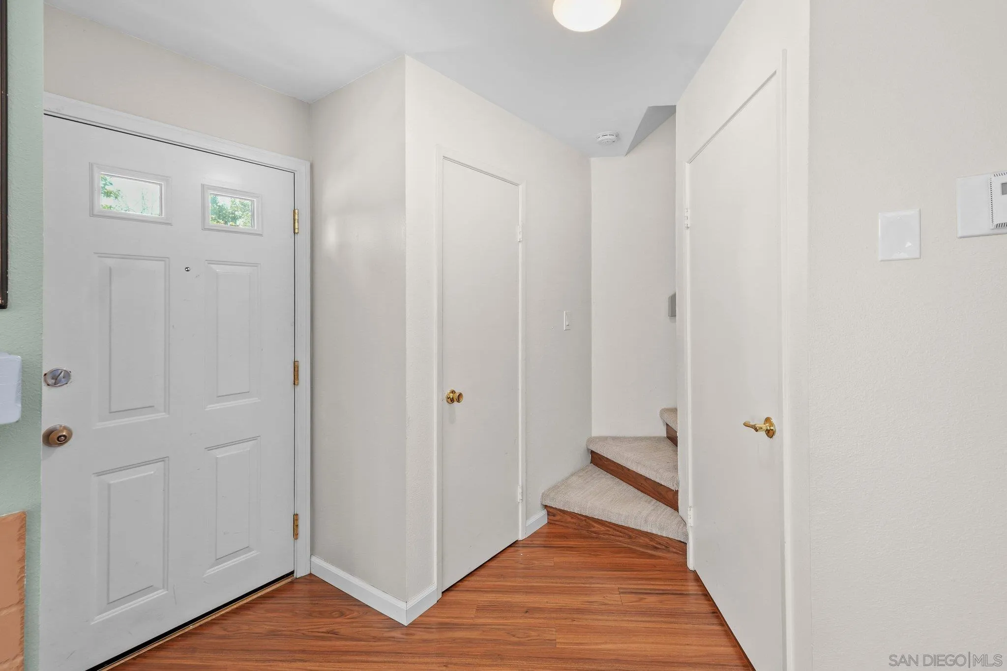 https://cdn.realtyfeed.com/cdn/127/260020184/3062d51769f7f8cff3bad8a72c71b550.webp