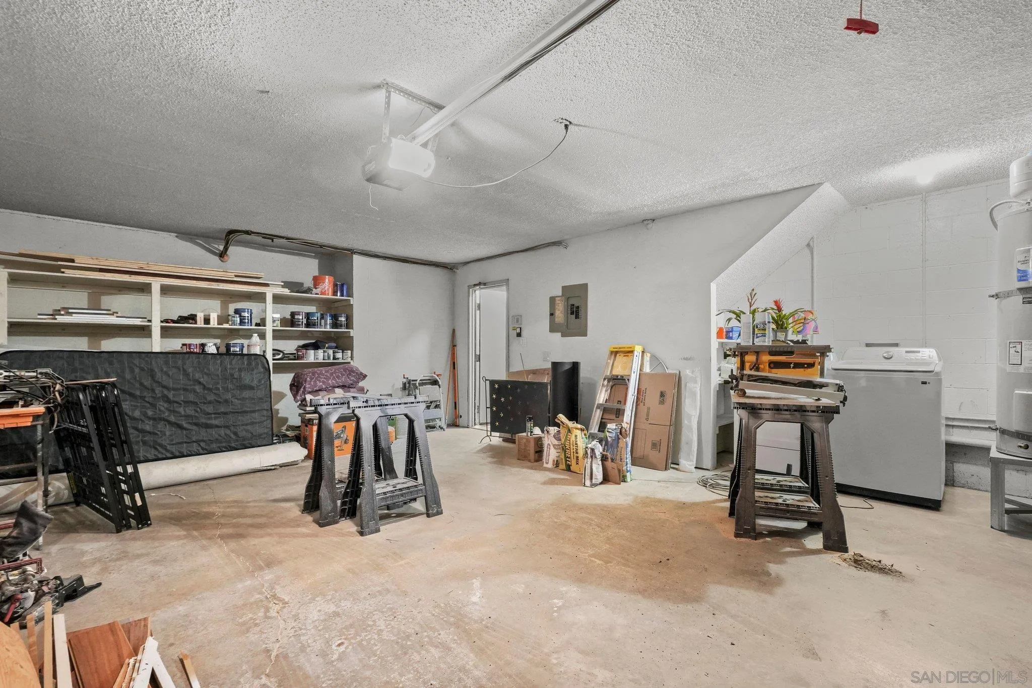 https://cdn.realtyfeed.com/cdn/127/260020184/6123808bcc183075a925a5cb1b397067.webp