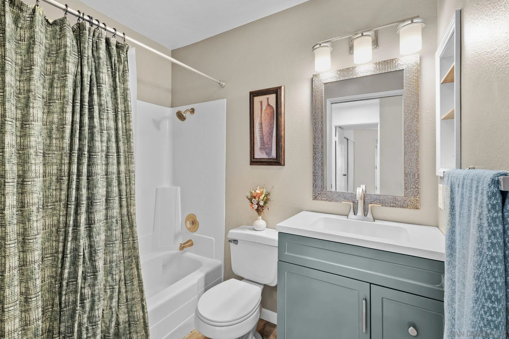 https://cdn.realtyfeed.com/cdn/127/260020184/a98f38cf06c42cc5757e1dded7c8a15b.webp