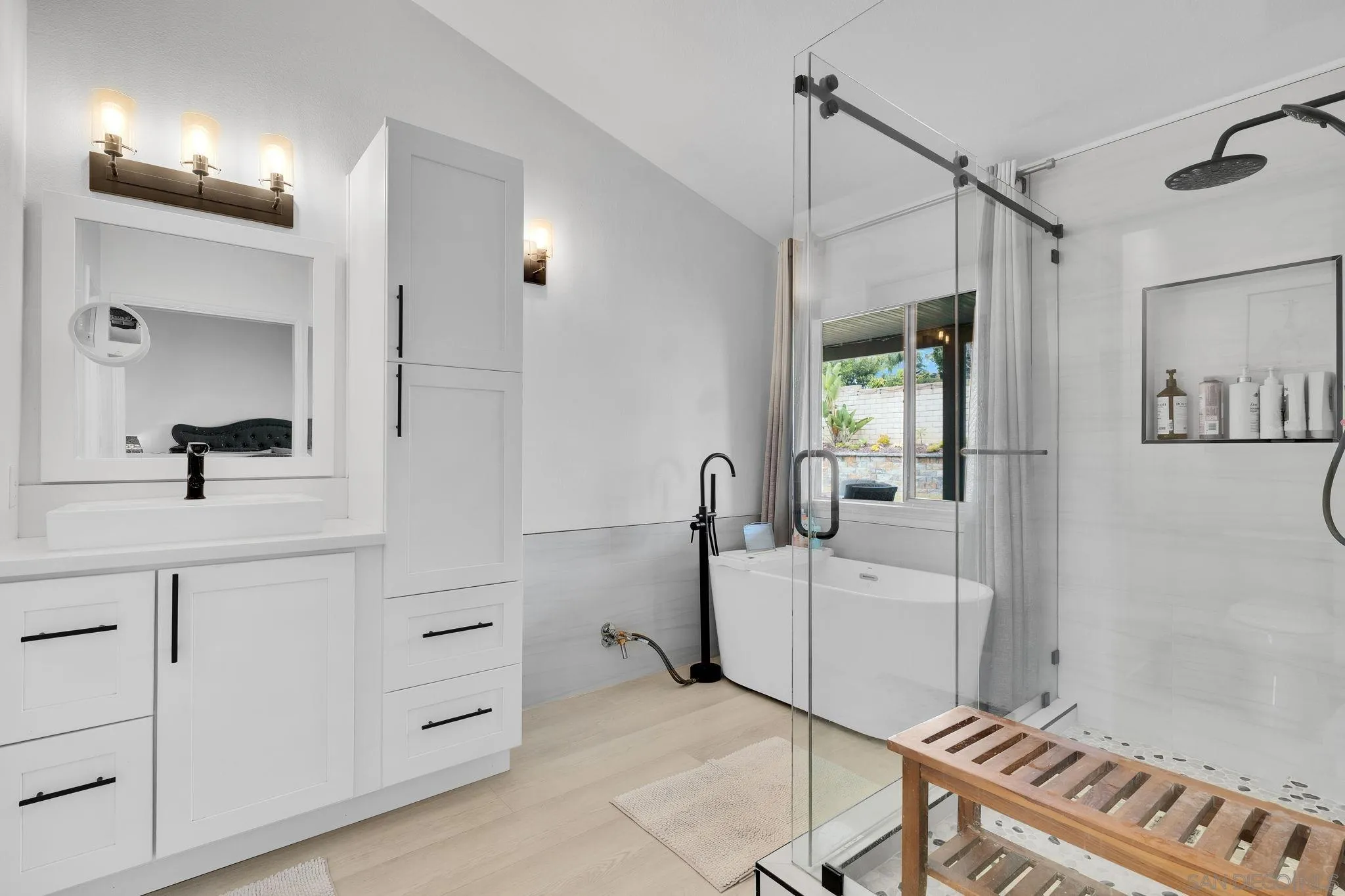 https://cdn.realtyfeed.com/cdn/127/260020186/7e00766de275174aa2bd282a6031057d.webp