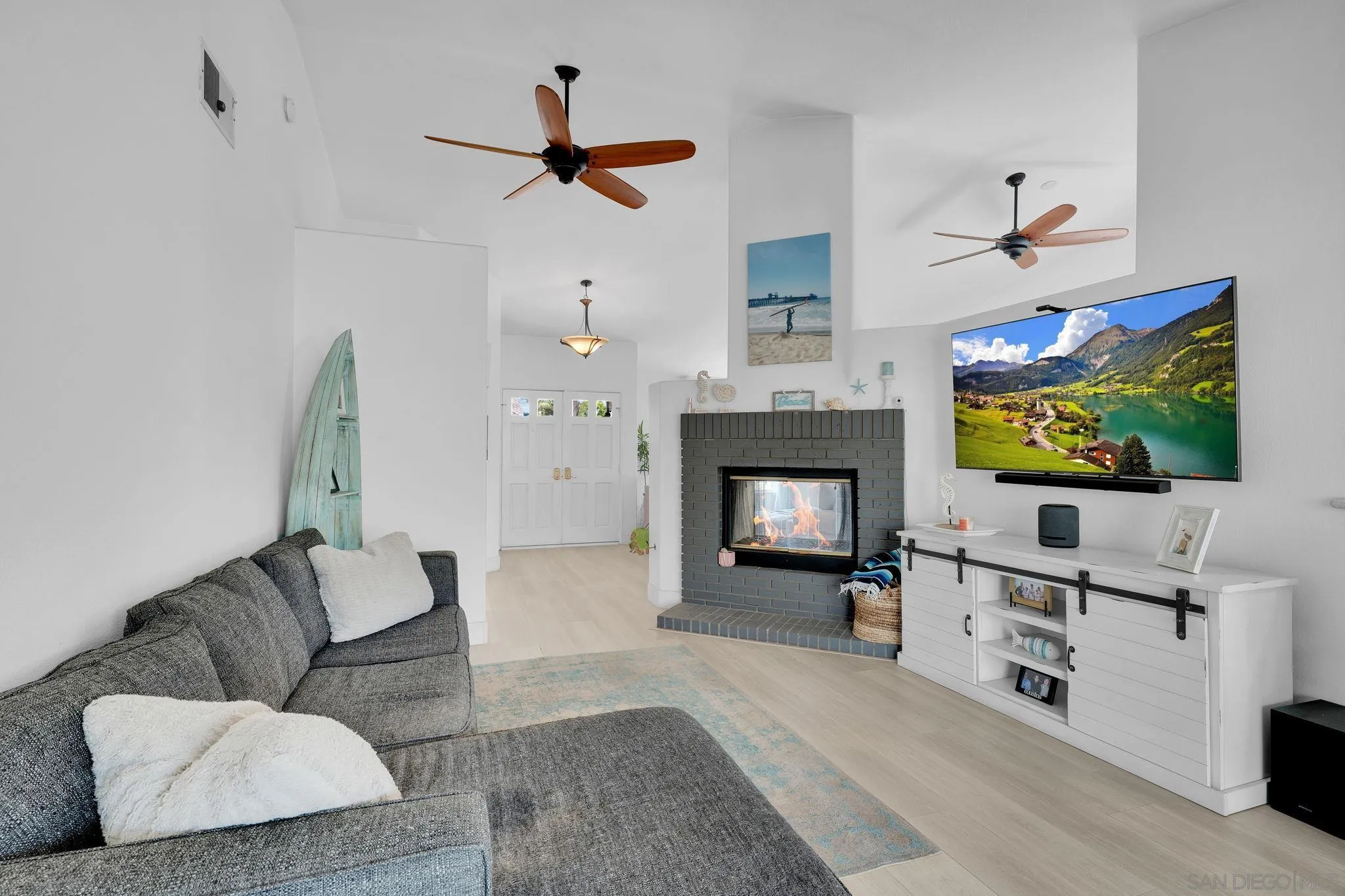 https://cdn.realtyfeed.com/cdn/127/260020186/9dc24fee20100f8e707639826ae48481.webp