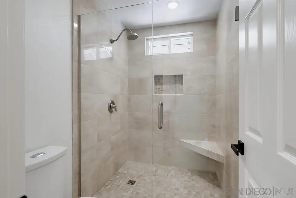 https://cdn.realtyfeed.com/cdn/127/260020187/62977a2fca9f332e3c03bf3116ad8889.webp