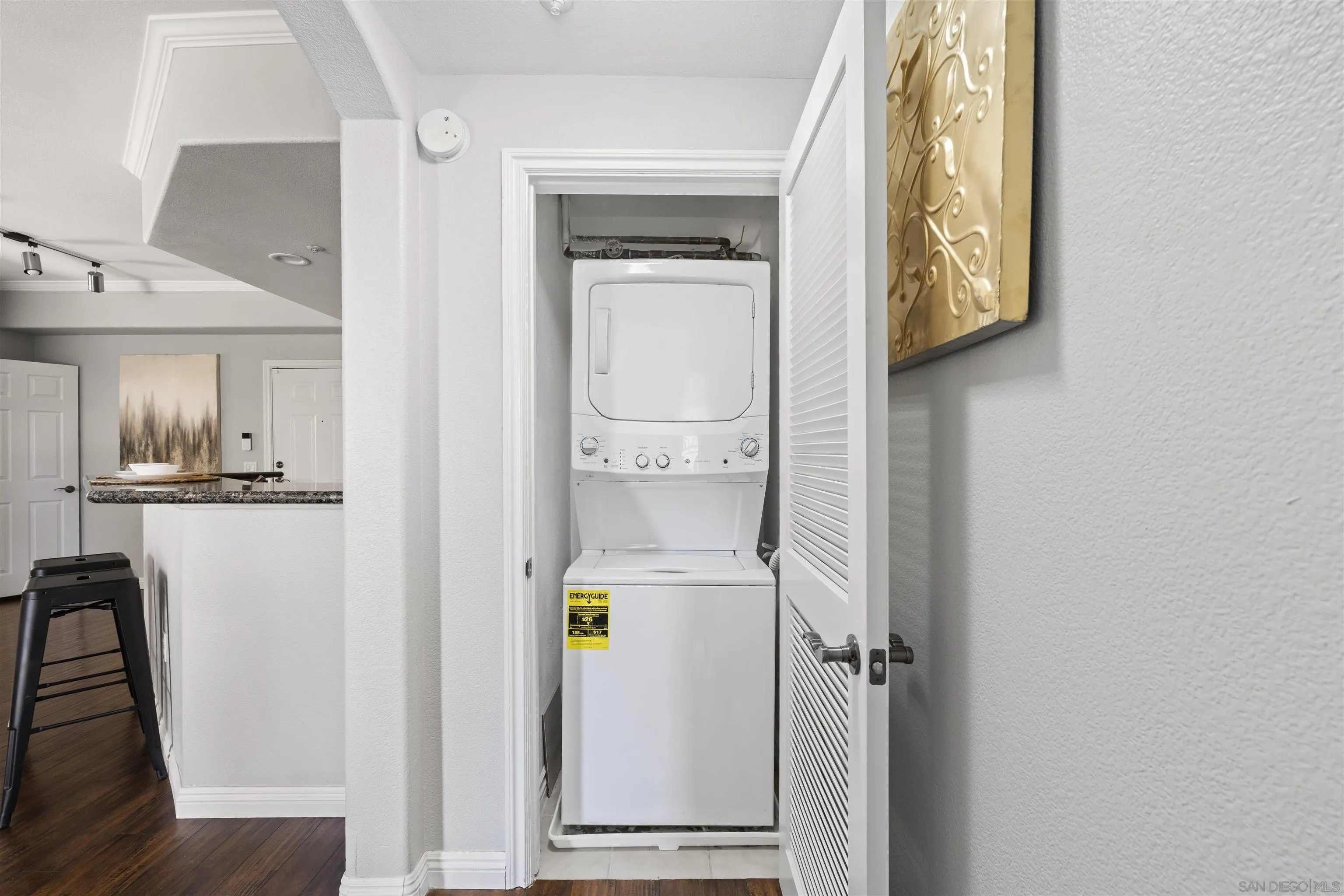 Photo #18: 260020193 Listing: Photo #18