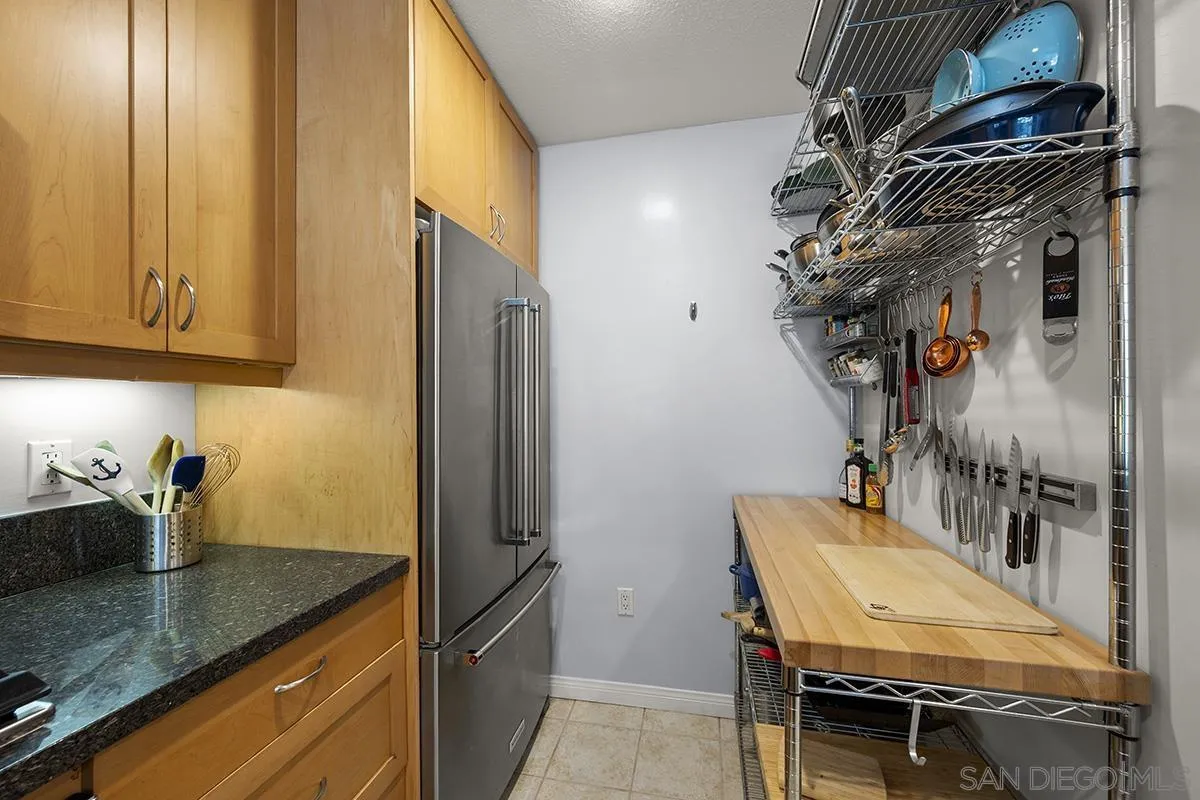 Photo #7: 260020195 Listing: Photo #7