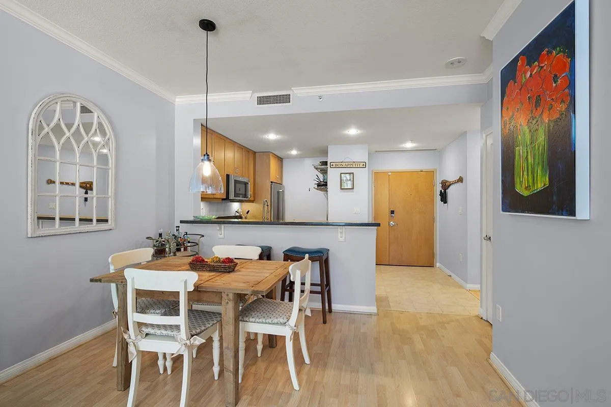 Photo #17: 260020195 Listing: Photo #17