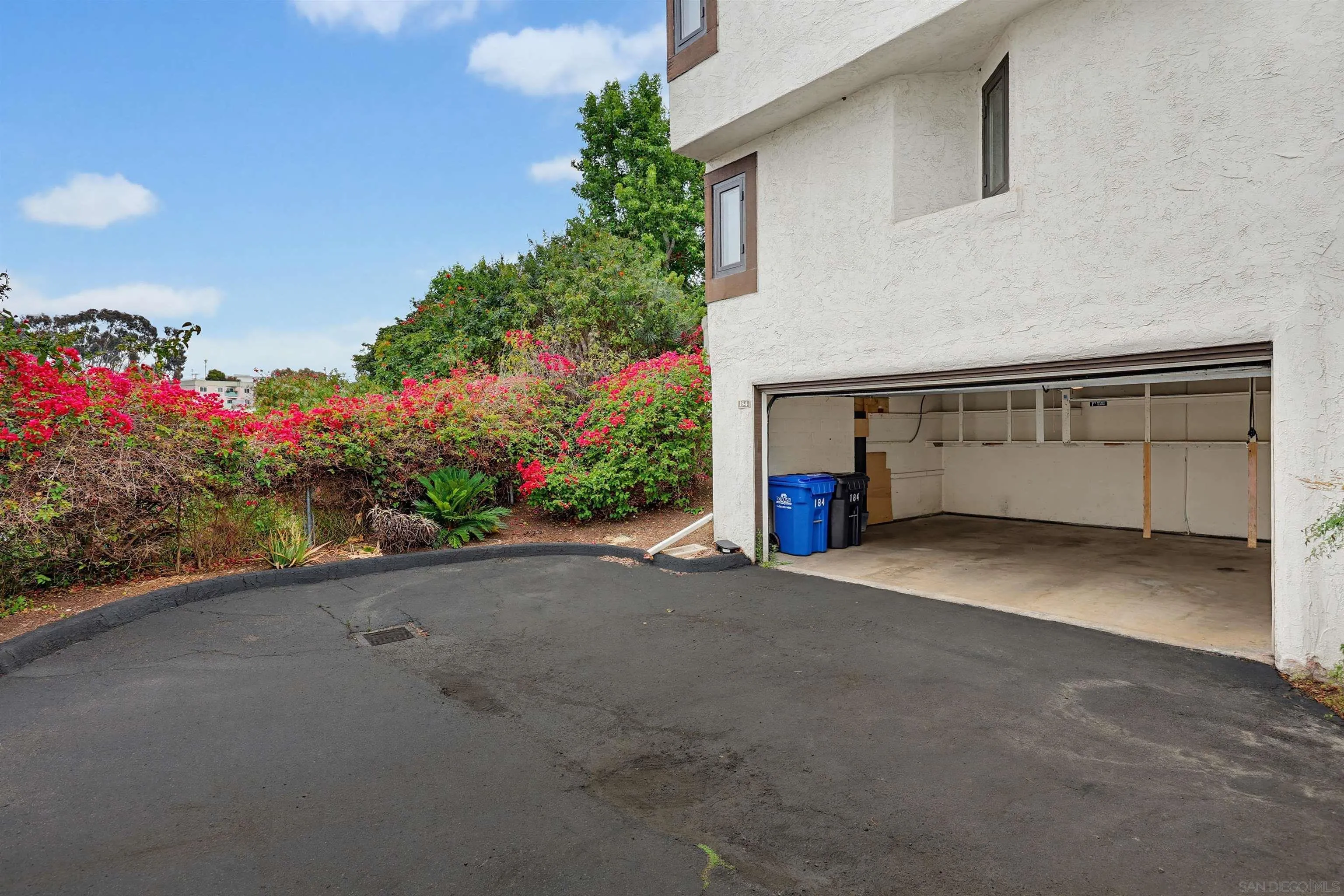 Photo #42: 260020197 Listing: Photo #42