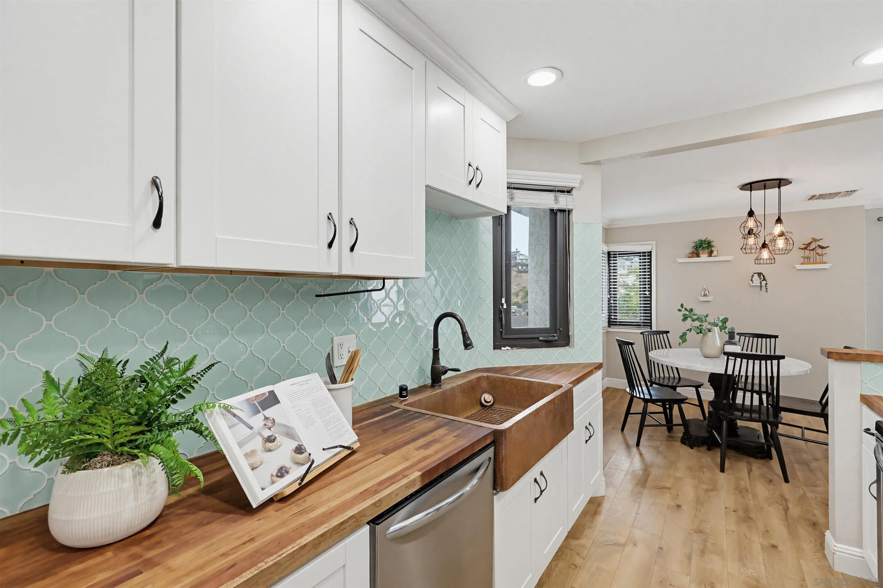 Photo #15: 260020197 Listing: Photo #15