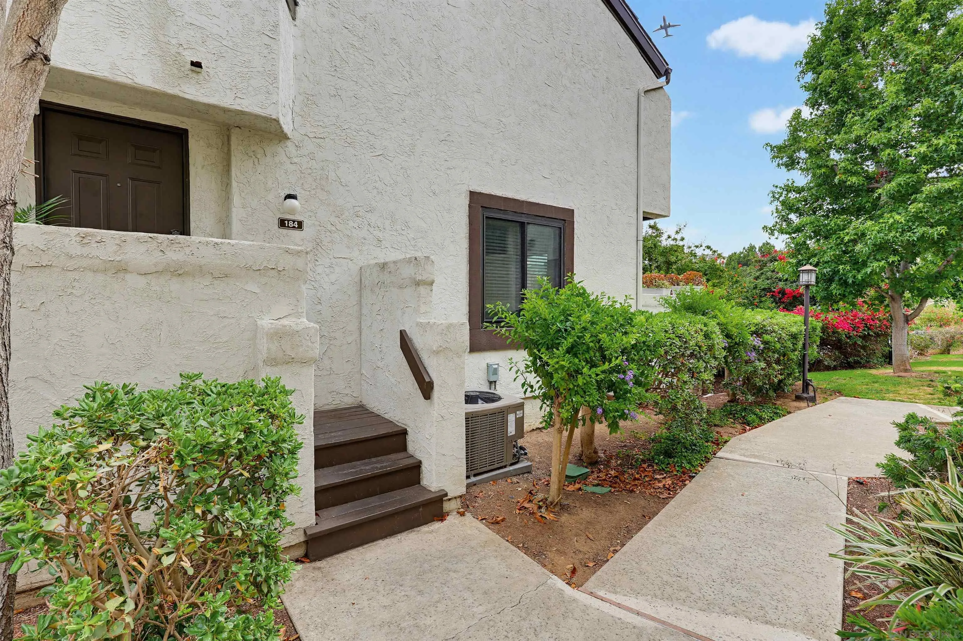 Photo #37: 260020197 Listing: Photo #37