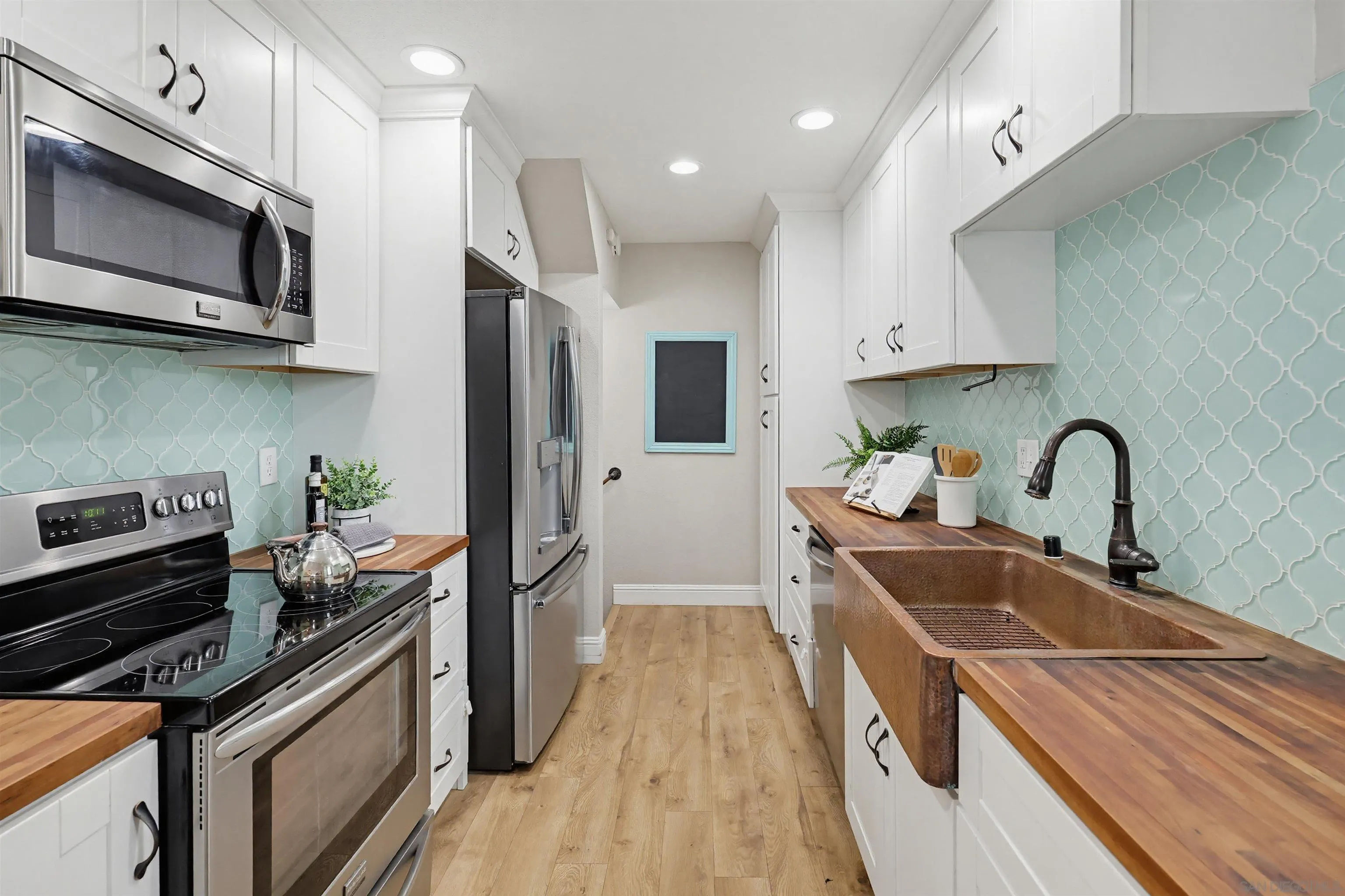 Photo #11: 260020197 Listing: Photo #11