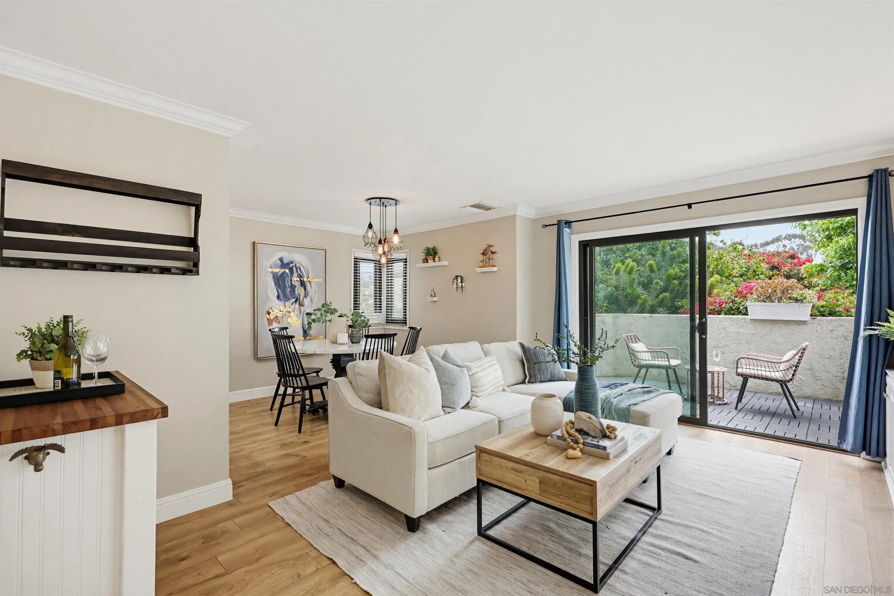 Photo #2: 260020197 Listing: Photo #2