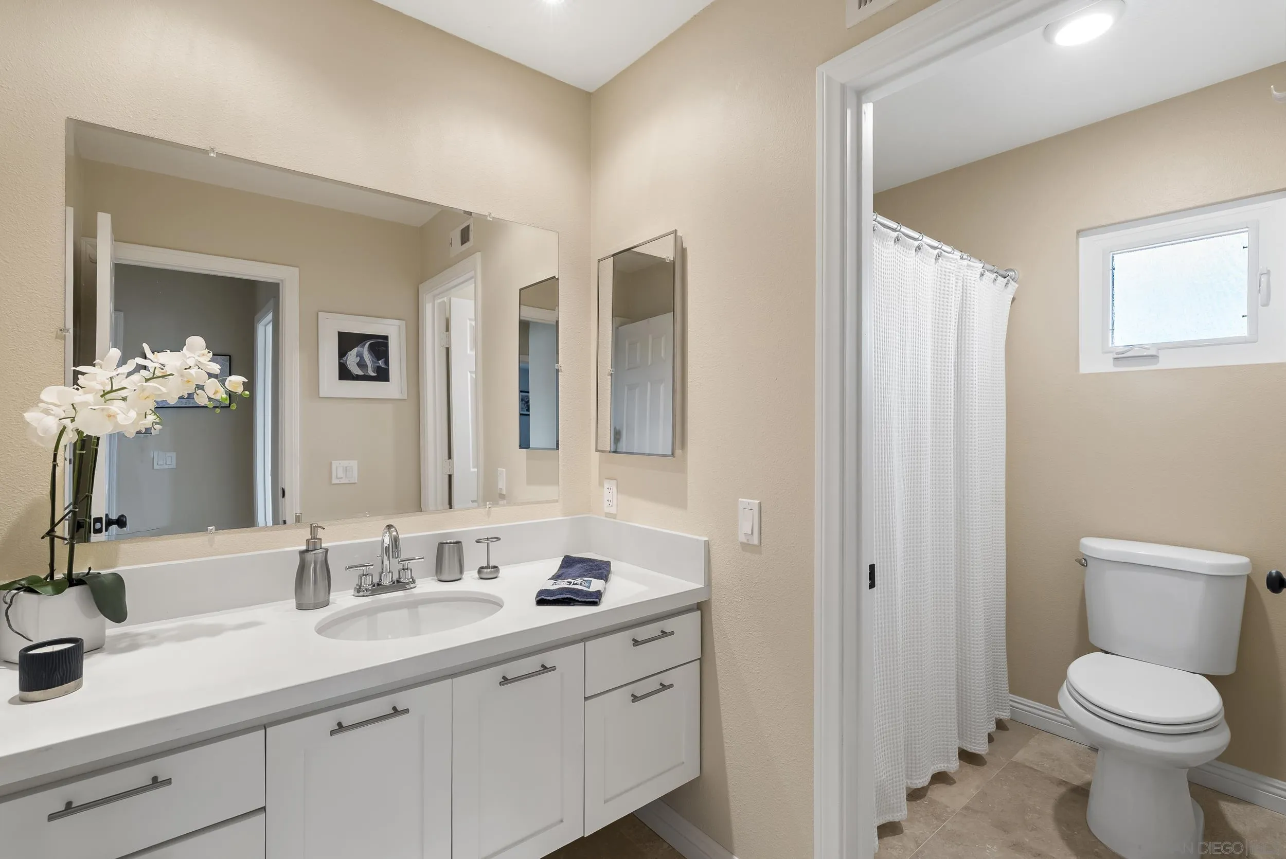 https://cdn.realtyfeed.com/cdn/127/260020206/4adc209cbc8bb78c279fa1cac05ccb2f.webp