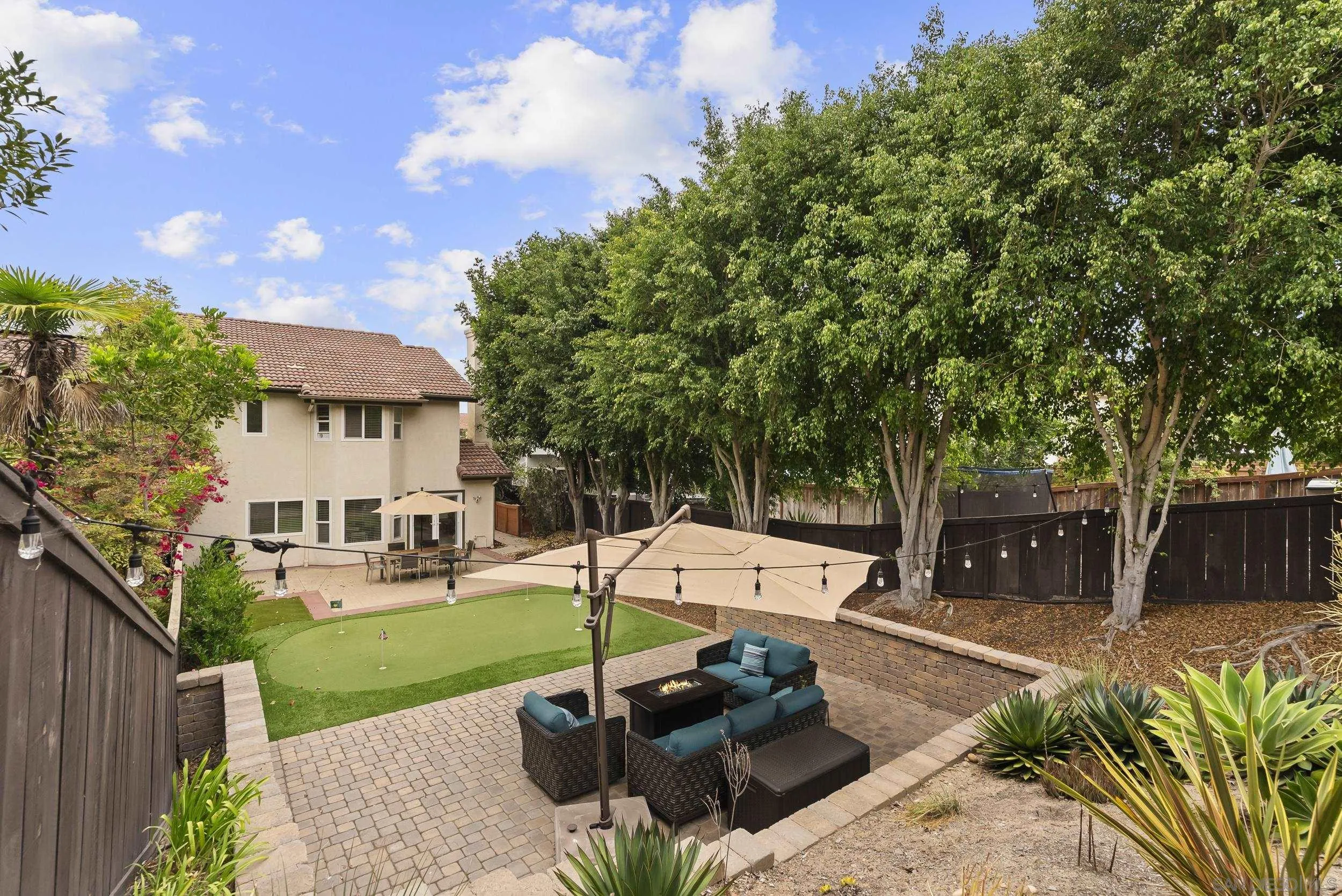 https://cdn.realtyfeed.com/cdn/127/260020206/635155784998c3a37f37b912e1577f12.webp