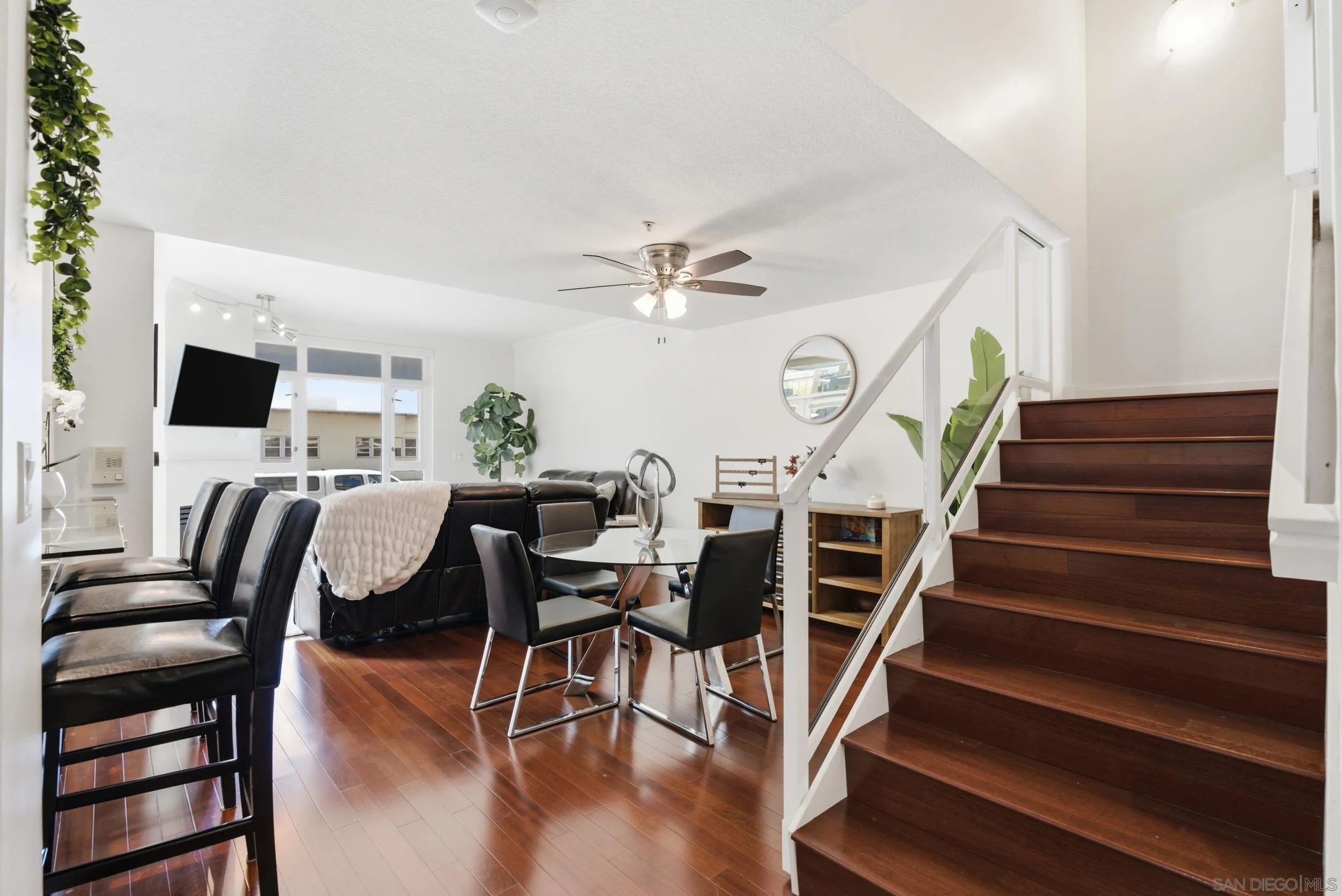 Photo #7: 260020207 Listing: Photo #7