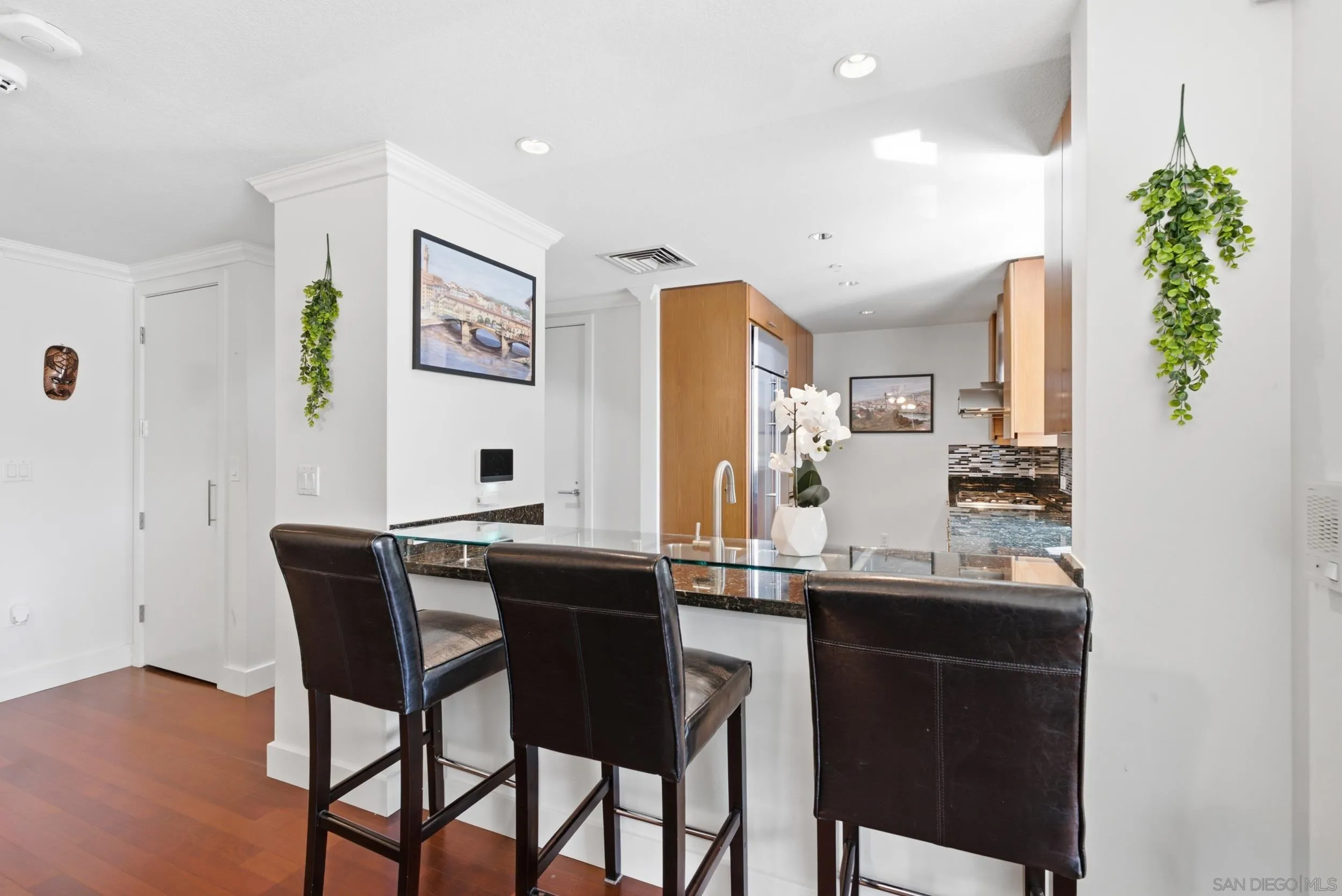 Photo #9: 260020207 Listing: Photo #9