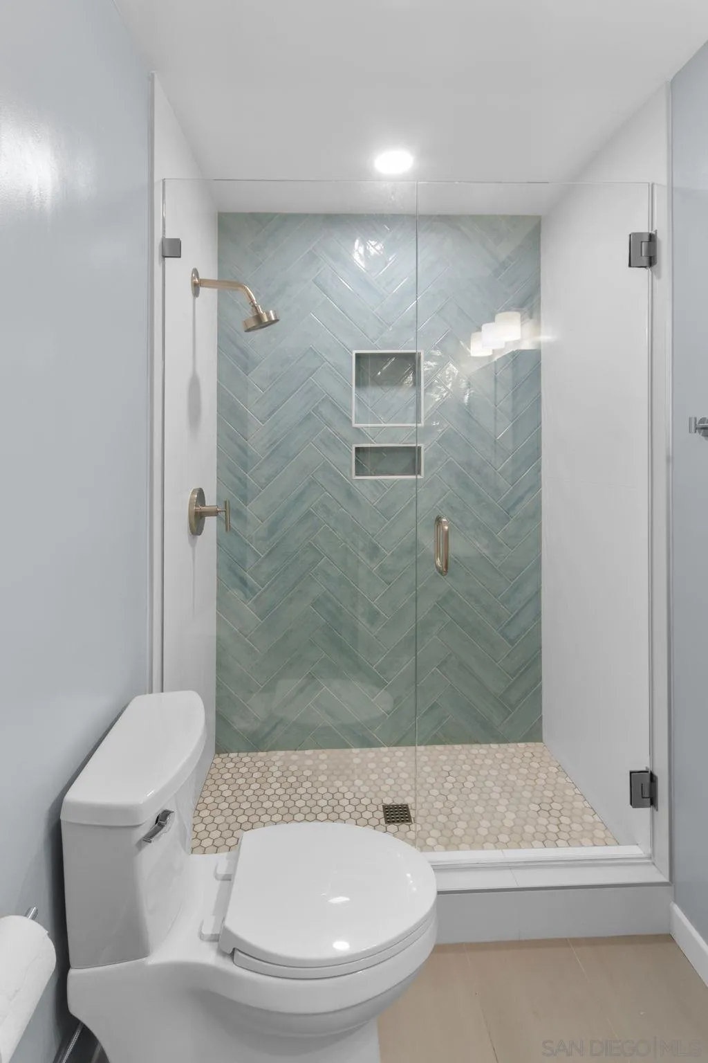 Photo #13: 260020211 Listing: Photo #13