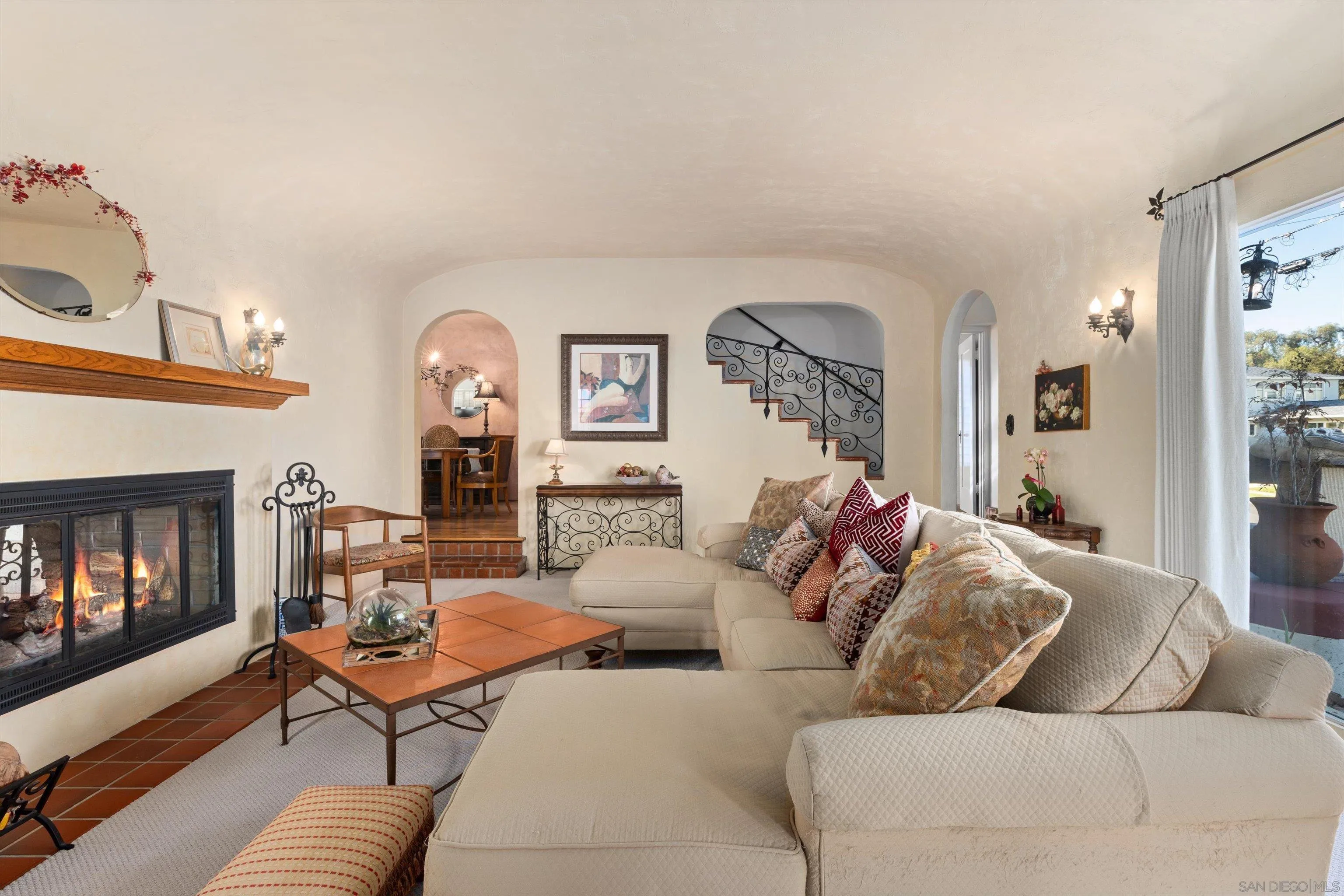https://cdn.realtyfeed.com/cdn/127/260020212/589321c093da3530a74b0cb12500eb74.webp
