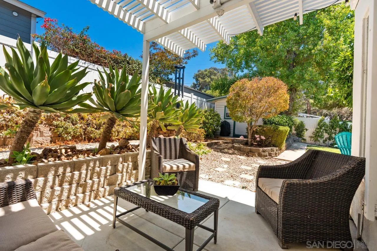 https://cdn.realtyfeed.com/cdn/127/260020214/26915ec536d5da840845d401d80676e6.webp