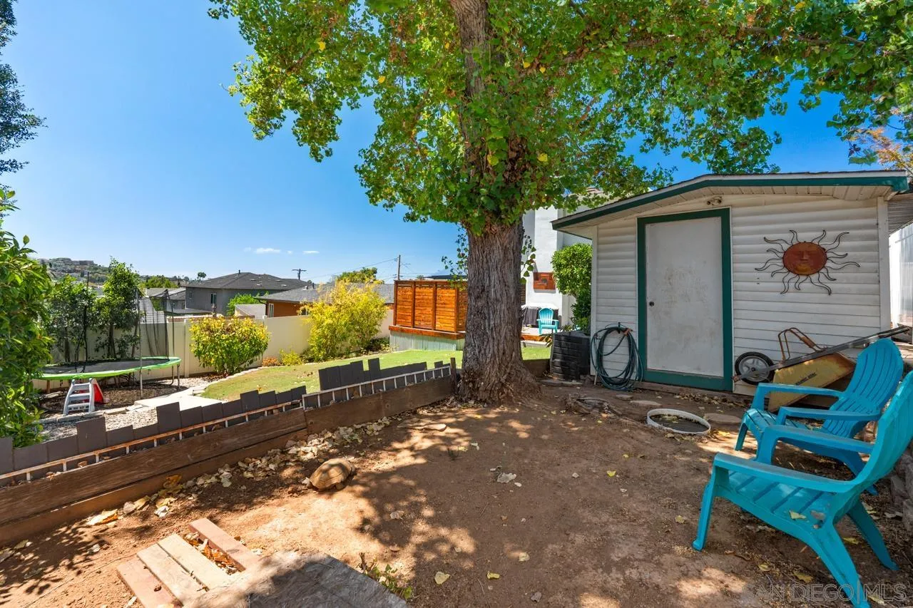 https://cdn.realtyfeed.com/cdn/127/260020214/a17cd8c19507a0127f874aef2054f3ab.webp