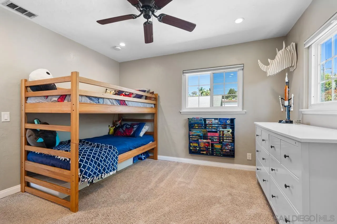 https://cdn.realtyfeed.com/cdn/127/260020214/c36a5b152962ad36580b5d75f68471b6.webp