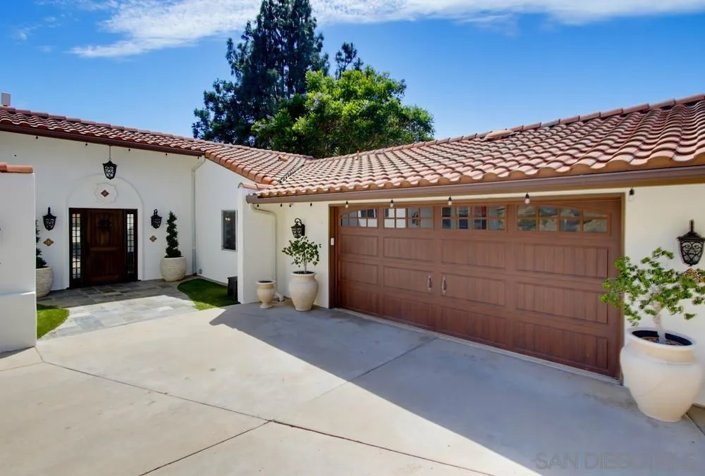 2450 Vista Lago Ter, Escondido, CA 92029 - Photo 4 of 50, Escondido, CA
