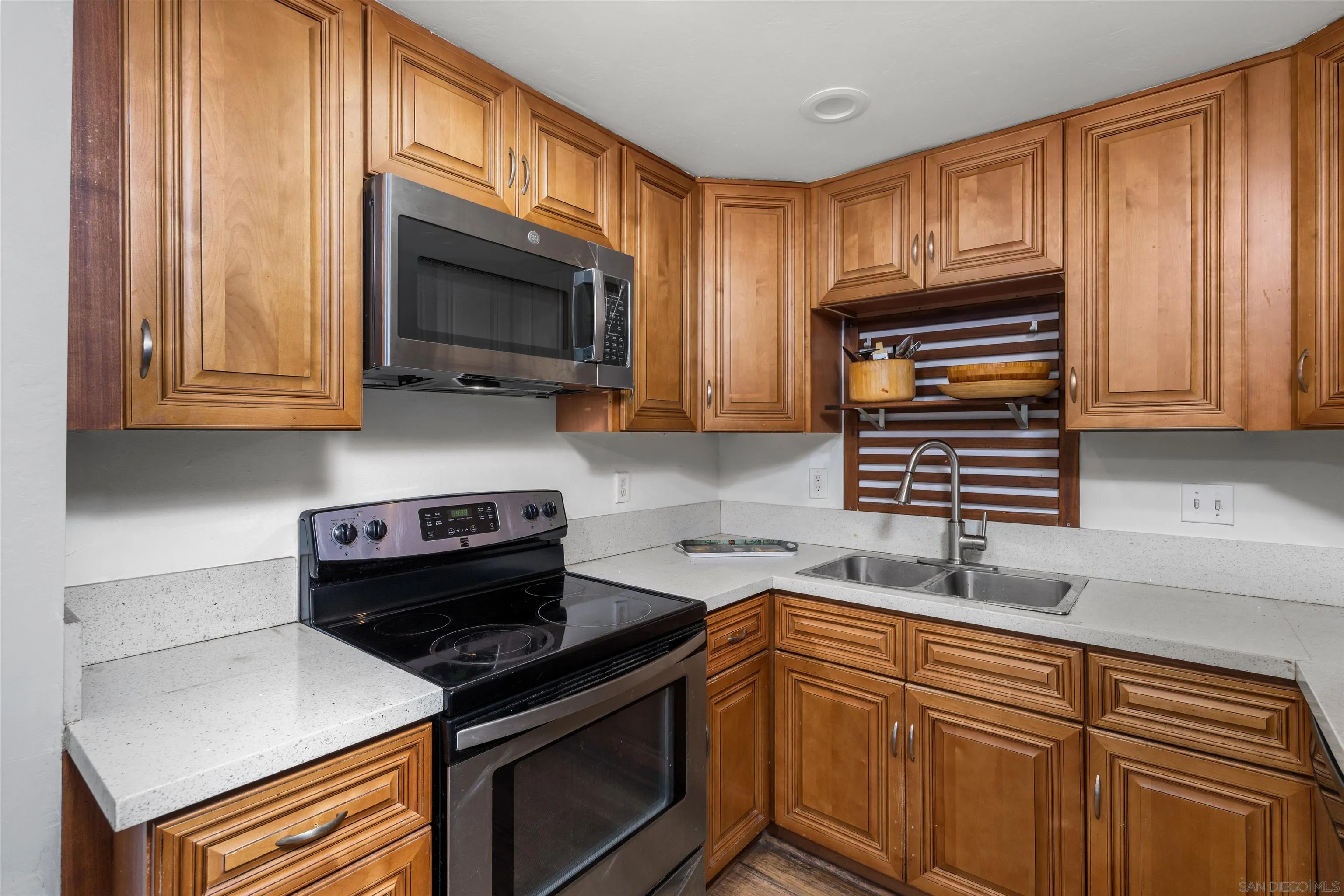 2510 Torrey Pines Rd. Unit 320, La Jolla, CA 92037 - Photo 5 of 22, La Jolla, CA