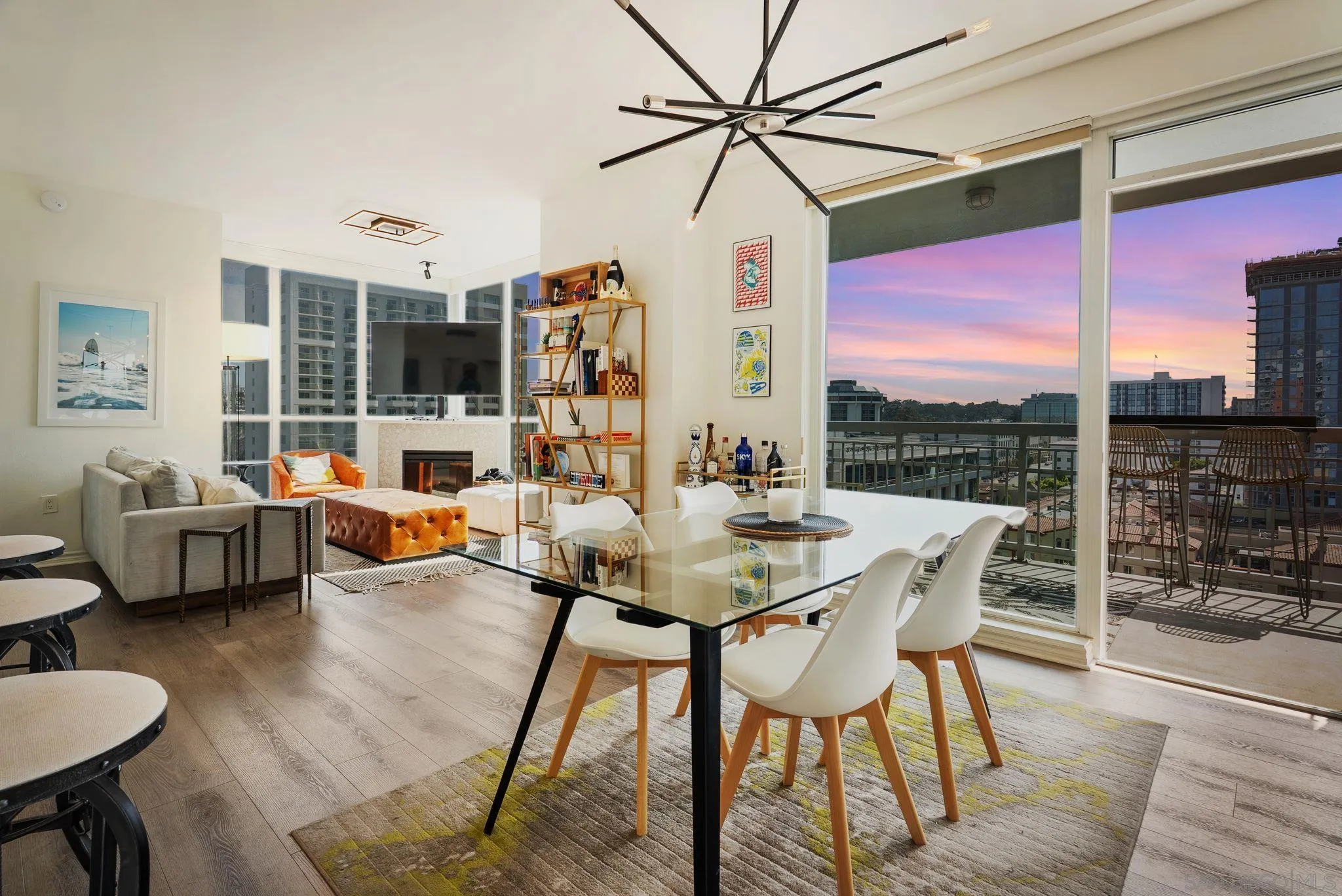 300 W Beech St Unit 1408, San Diego, CA 92101 - Main photo, San Diego, CA